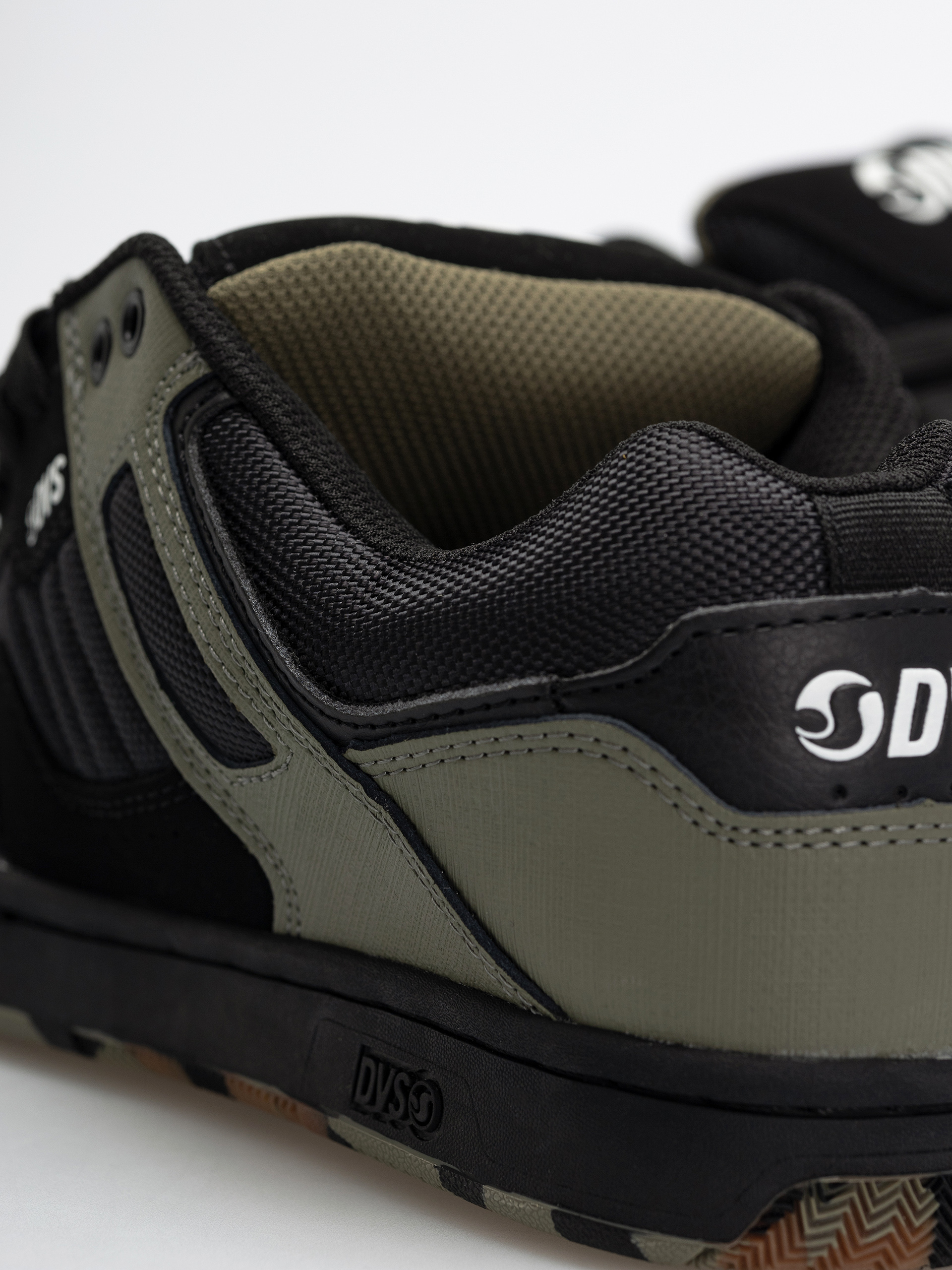 DVS Enduro 125 Shoes (black/olive/camo)
