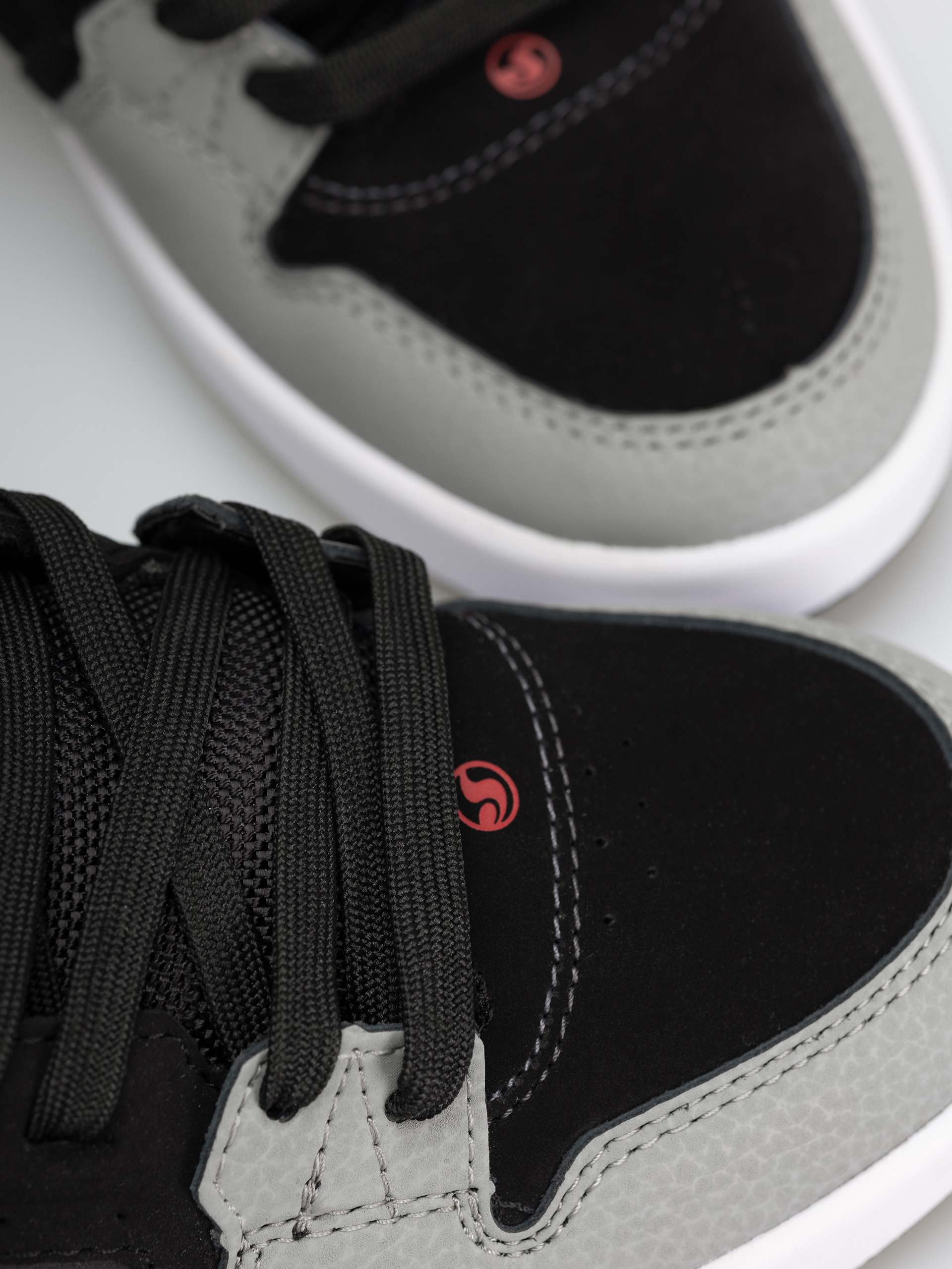 DVS Comanche Lt Shoes (charcoal/black/gld)