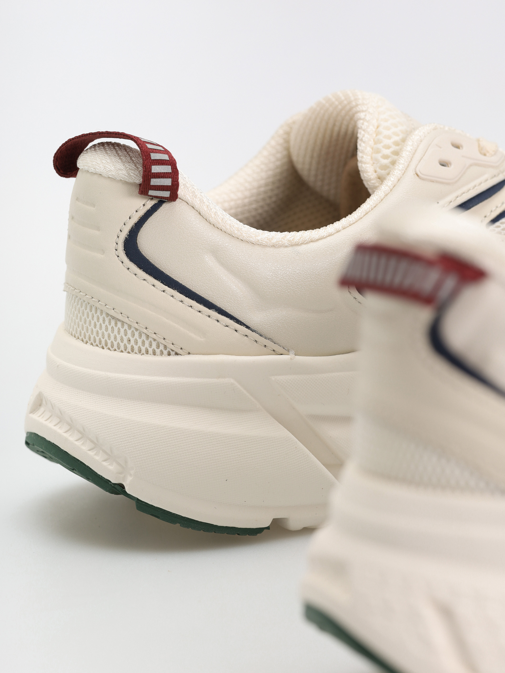 Hoka Clifton L Athletics Shoes (oat milk/alabaster)