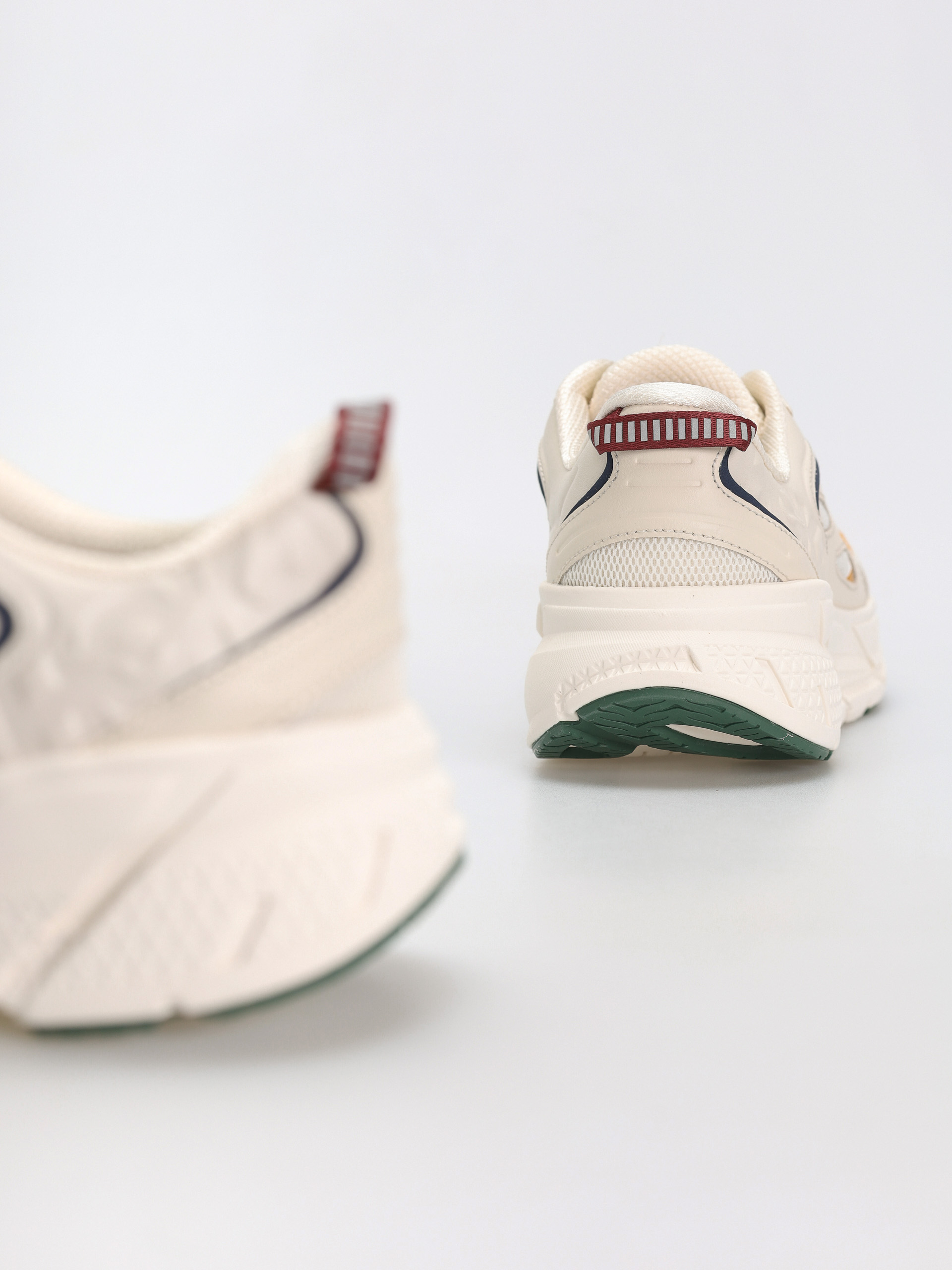 Hoka Clifton L Athletics Shoes (oat milk/alabaster)