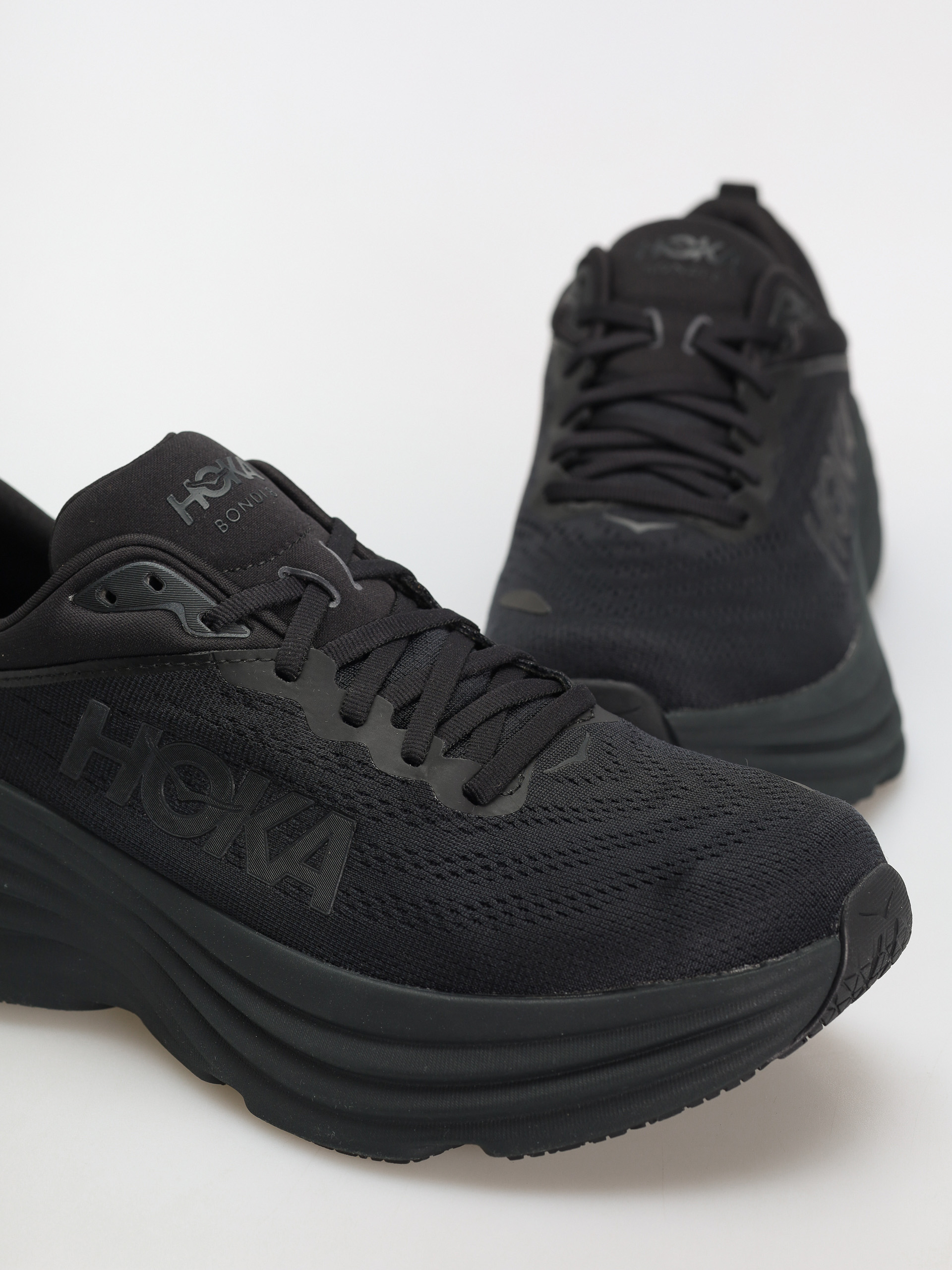 Hoka Bondi 8 Shoes (black/black)