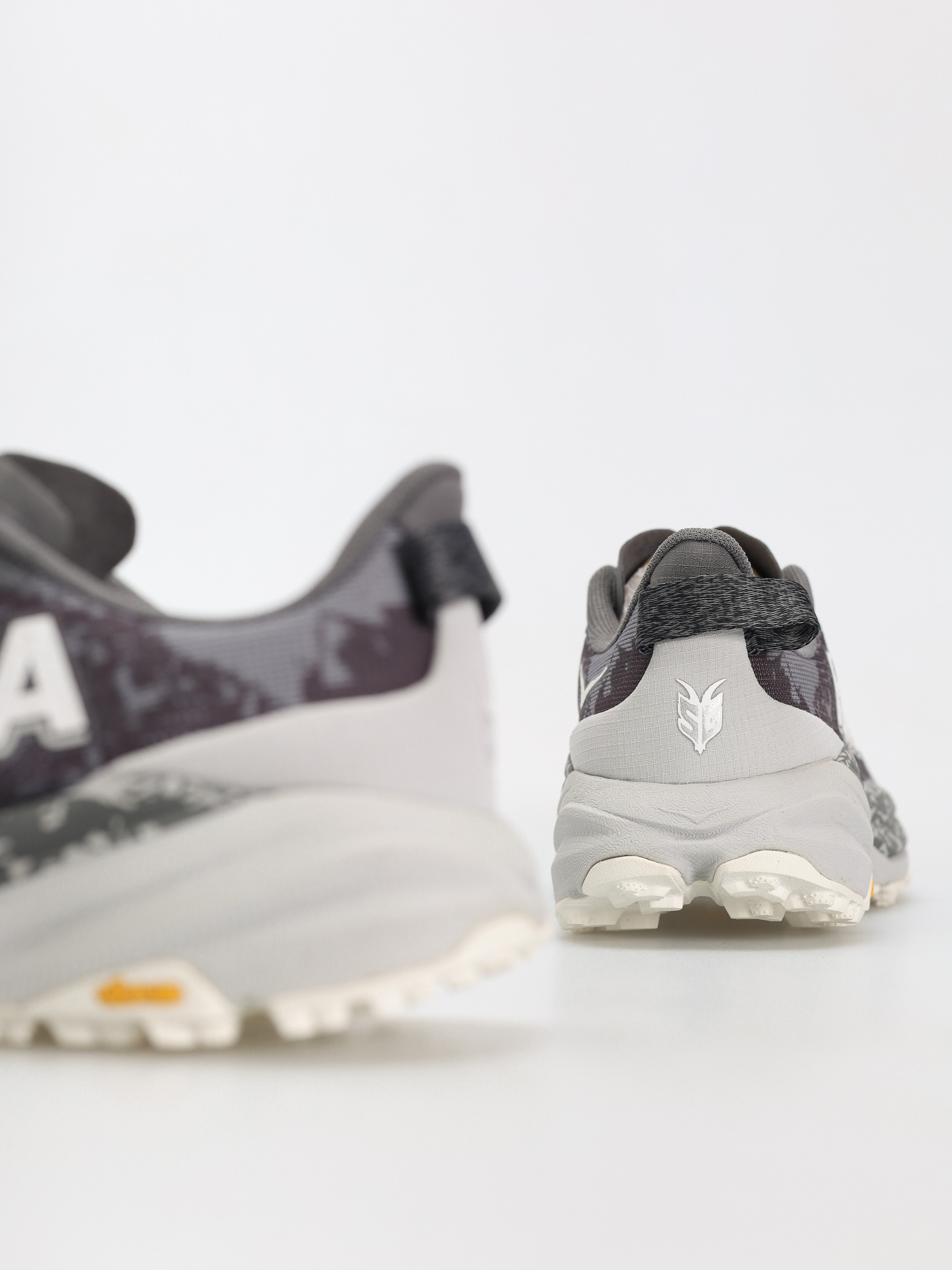 Hoka Shoes Speedgoat 6 Wmn (outer orbit/stardust)