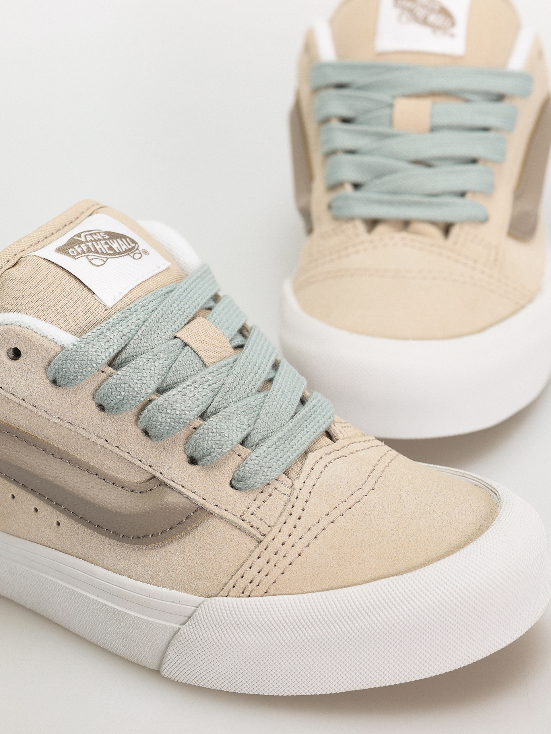 Vans Knu Skool Shoes (2-tone peyote)