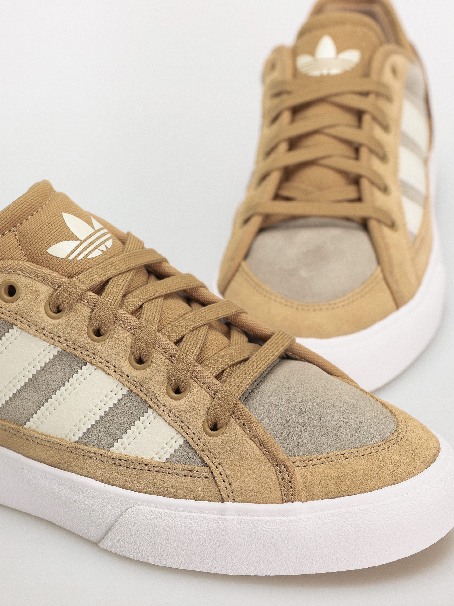 adidas Court TNS Premiere Schuhe (cardbo/owhite/silpeb)