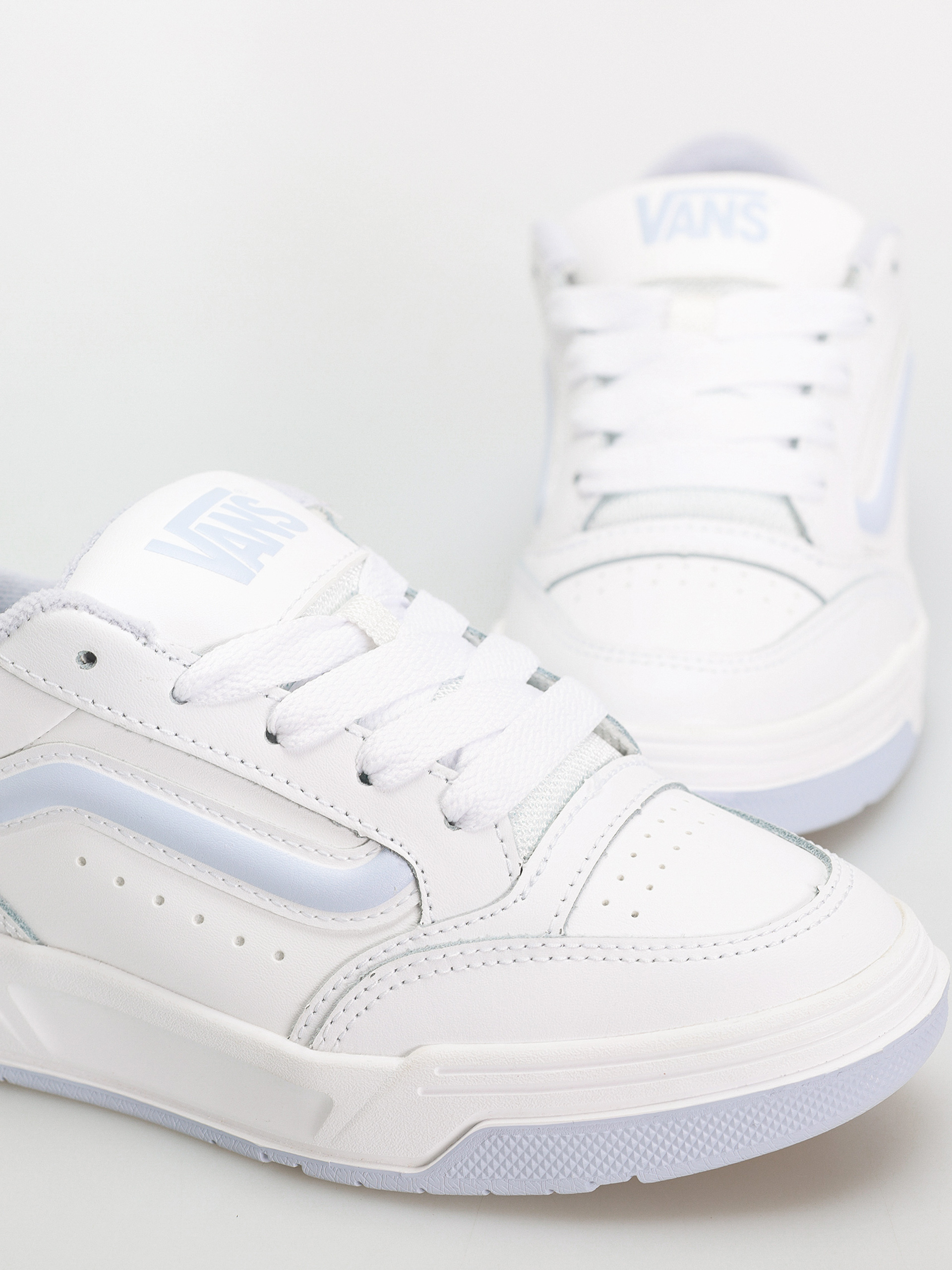 Vans Hylane Shoes (pop baby blue)