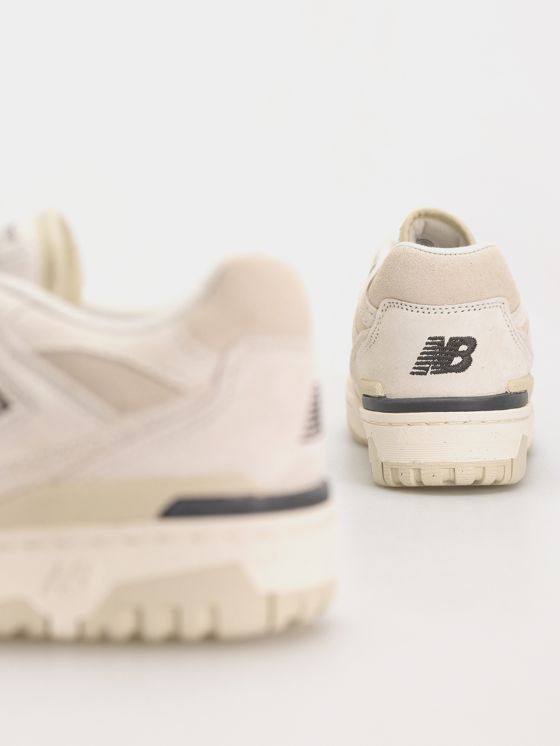 New Balance 550 Wmn Shoes (turtledove)