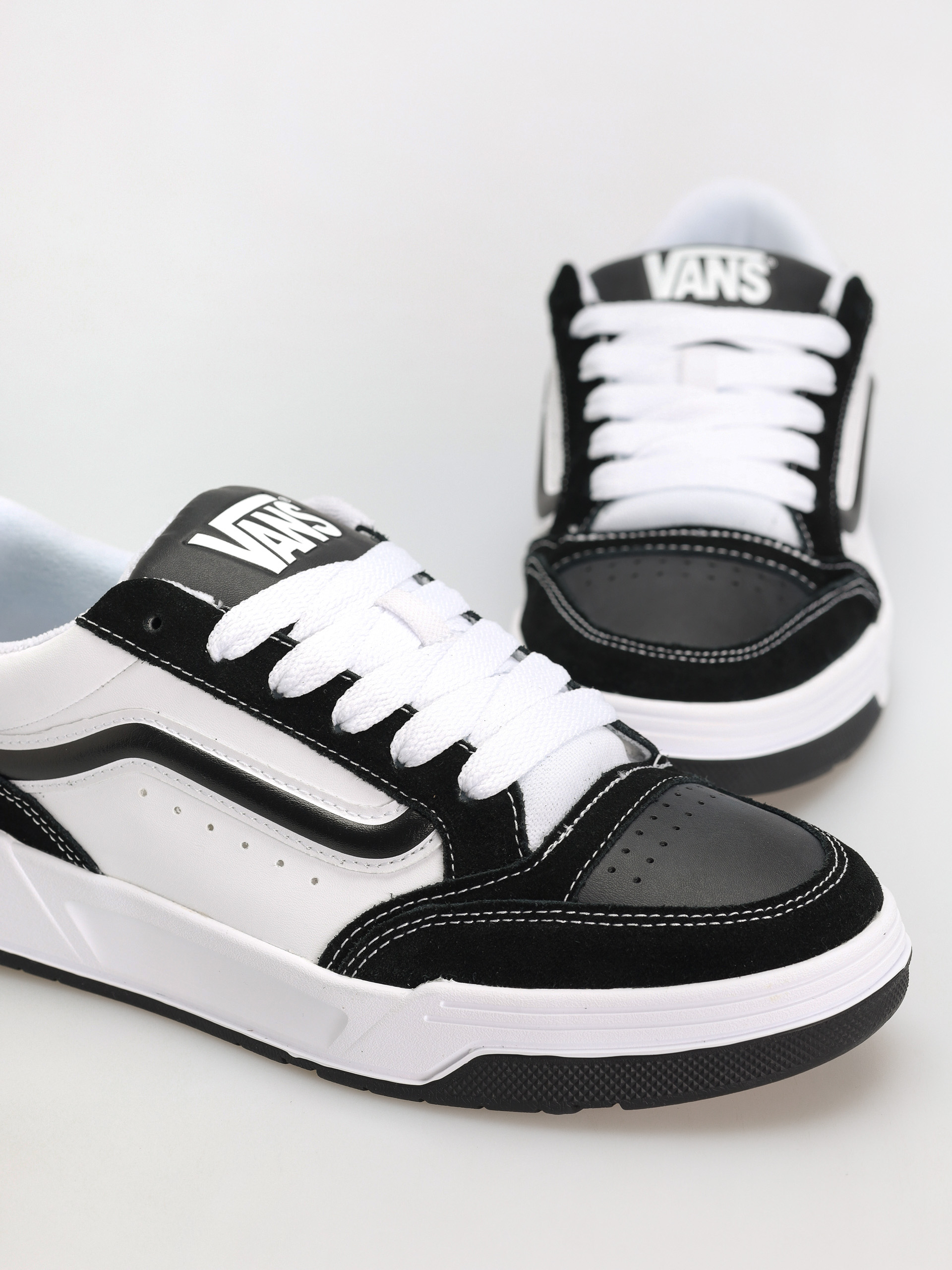 Vans Hylane Shoes (black/white)