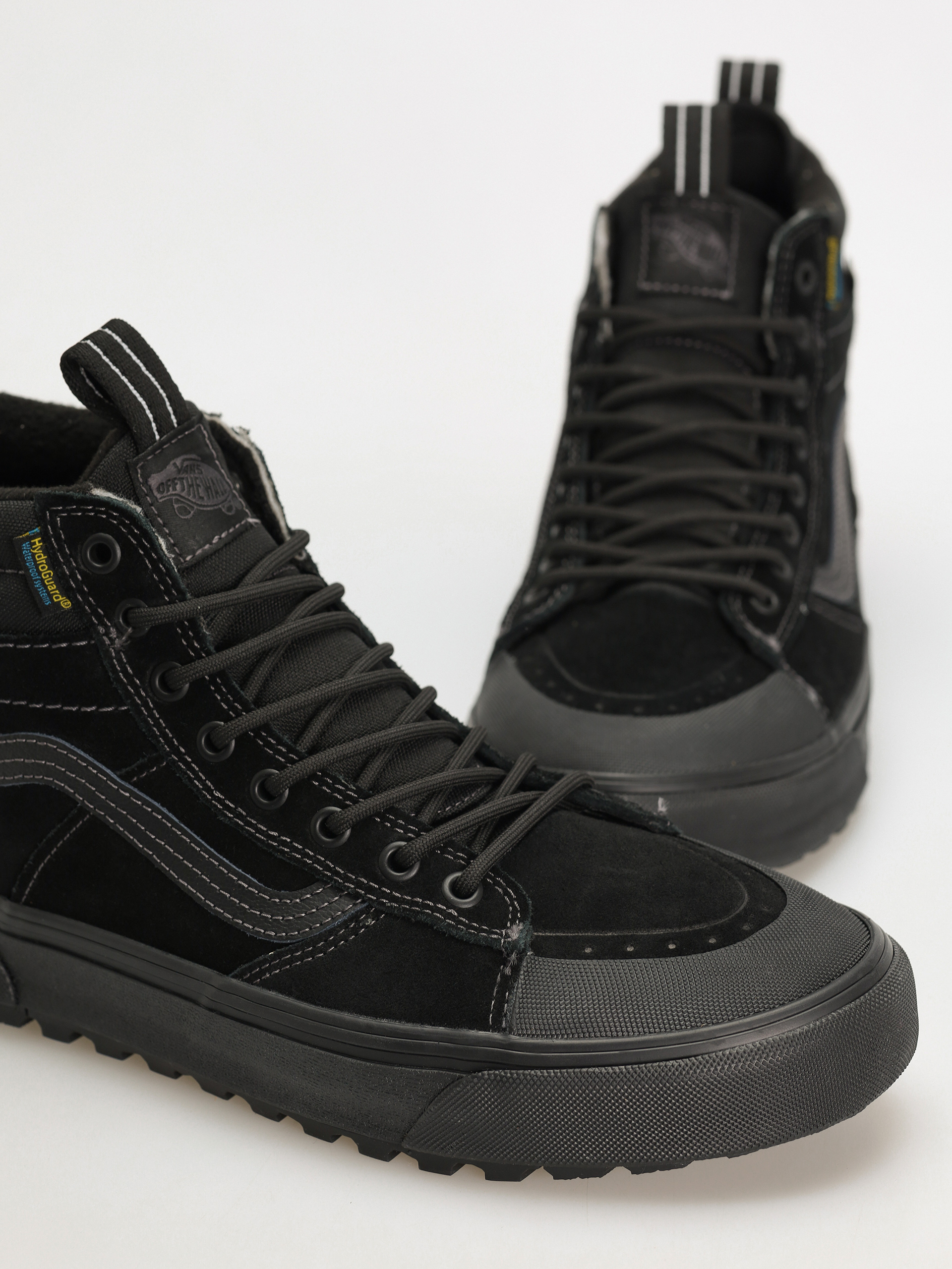 Vans Sk8 Hi Waterproof MTE Shoes (black/black)