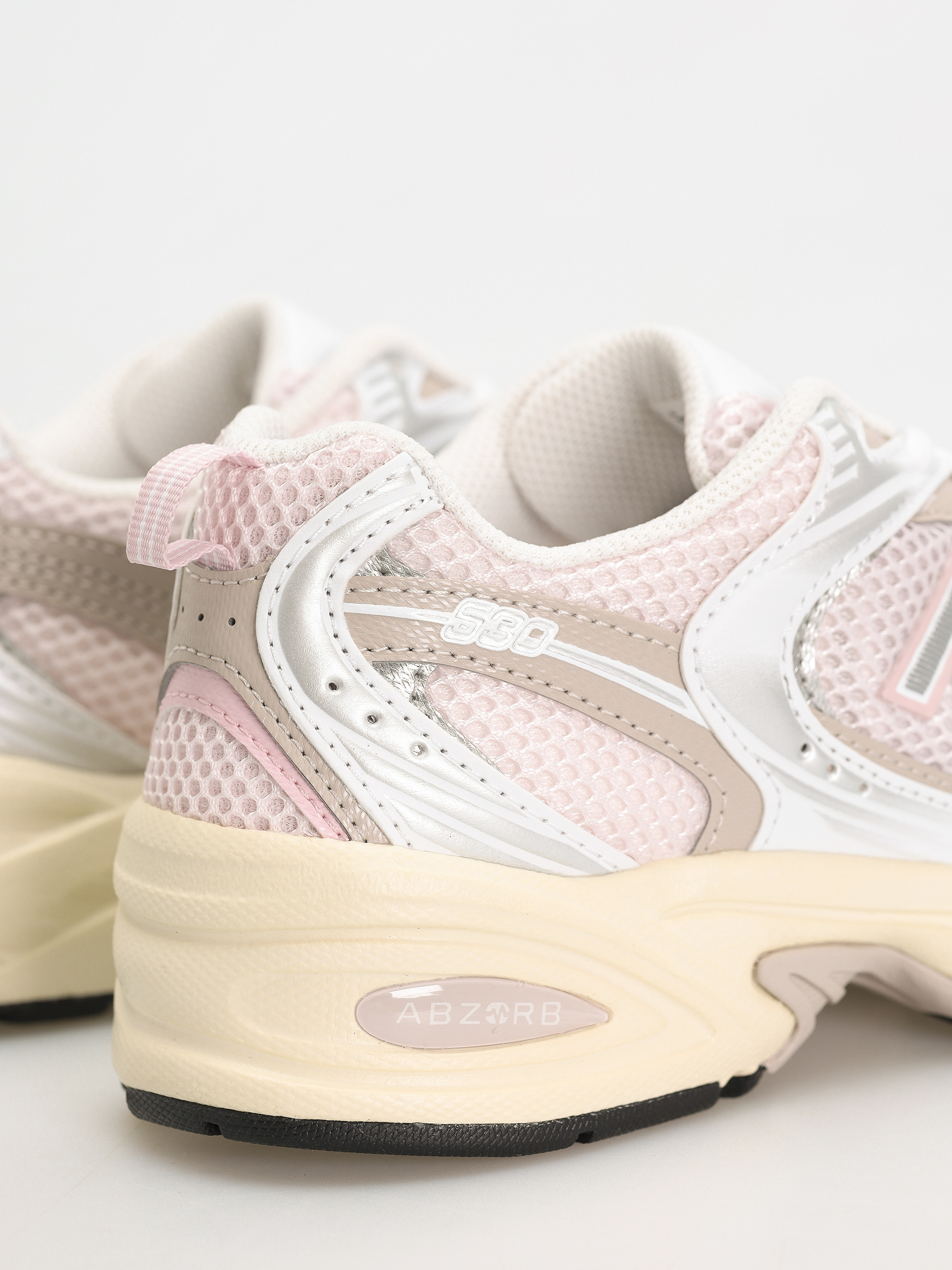 New Balance 530 Shoes (pink granite)