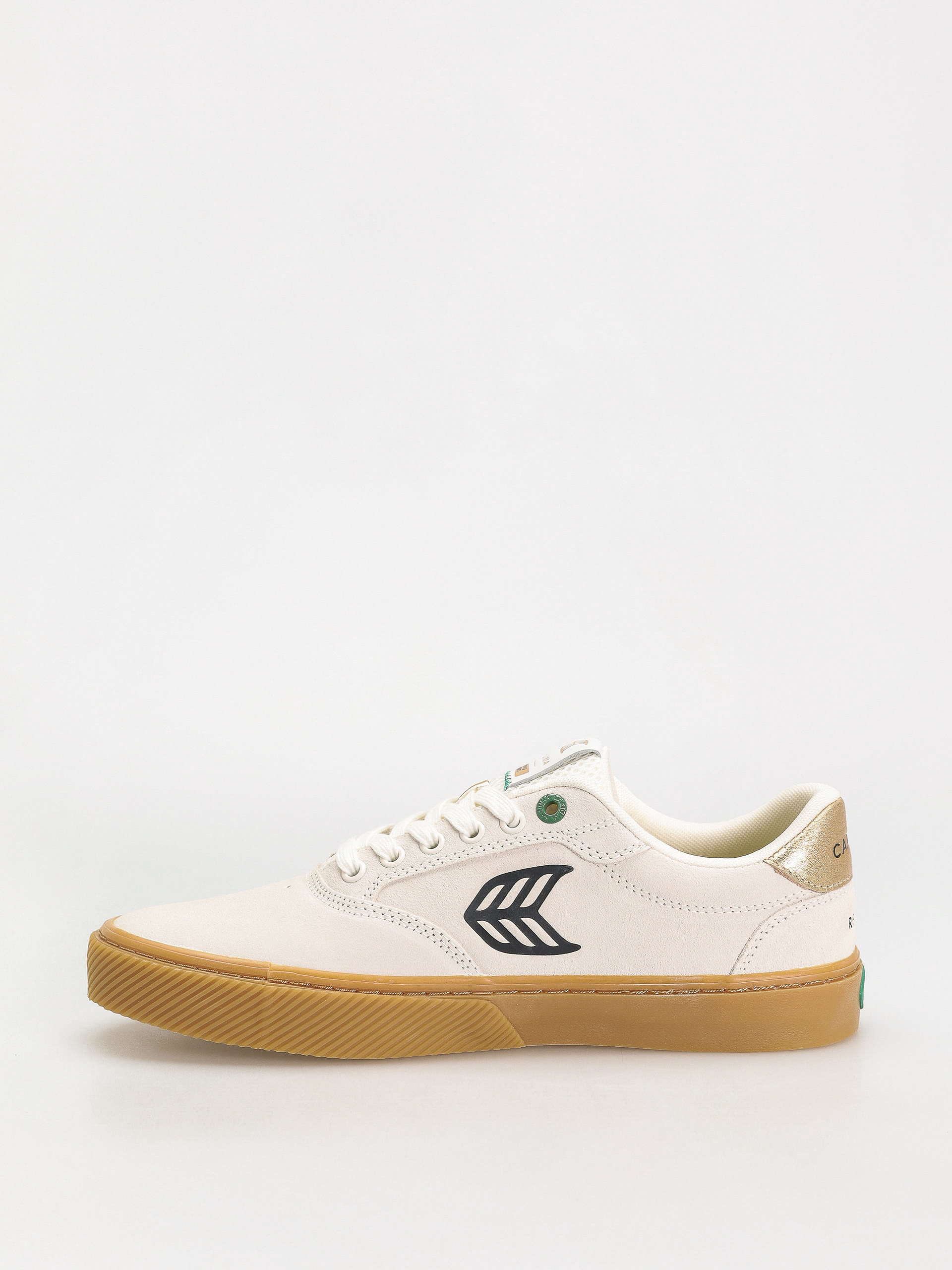 Cariuma Naioca Shoes (smoke white/blue)