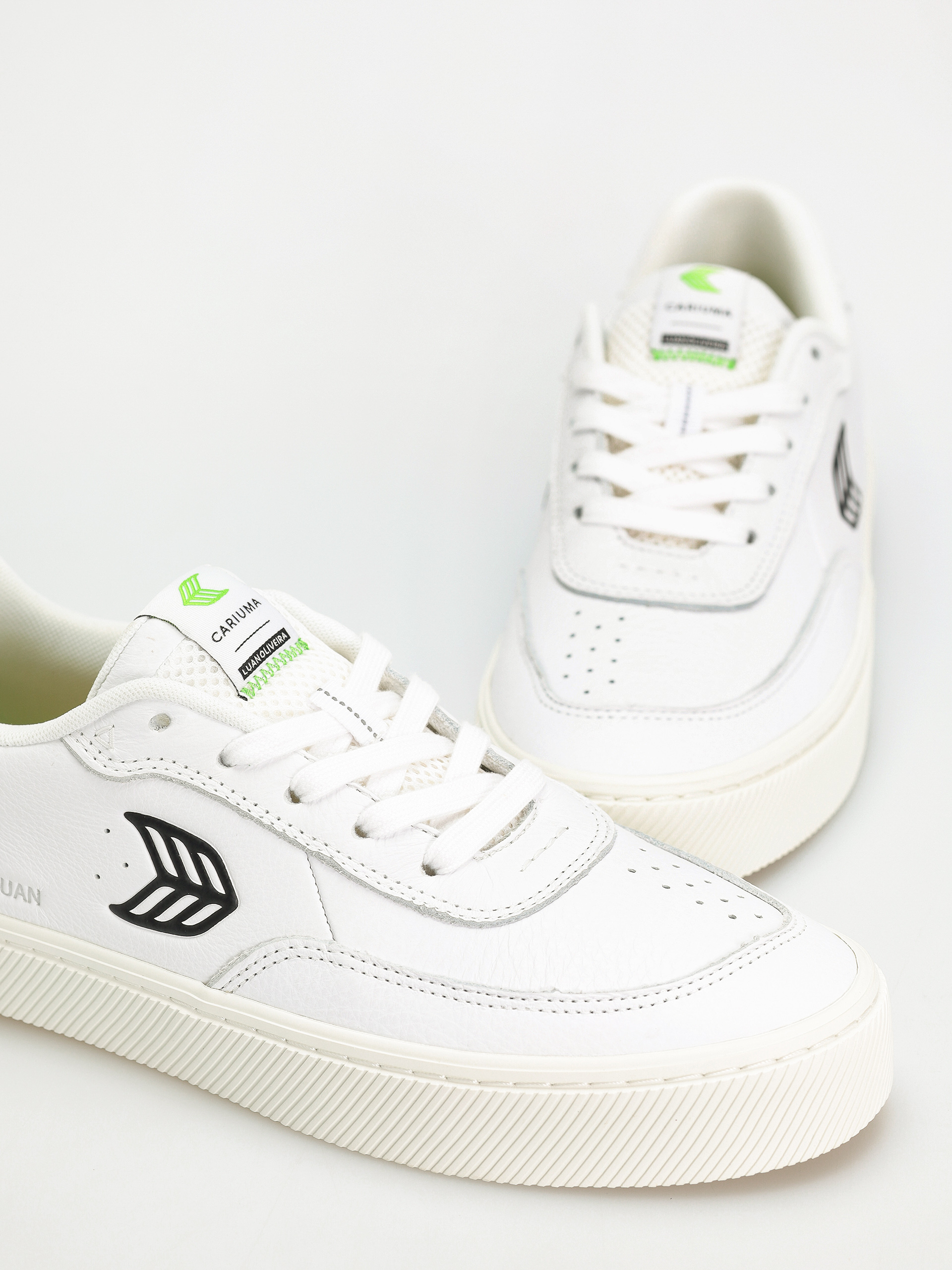 Cariuma Luan Pro Shoes (white premium leather)