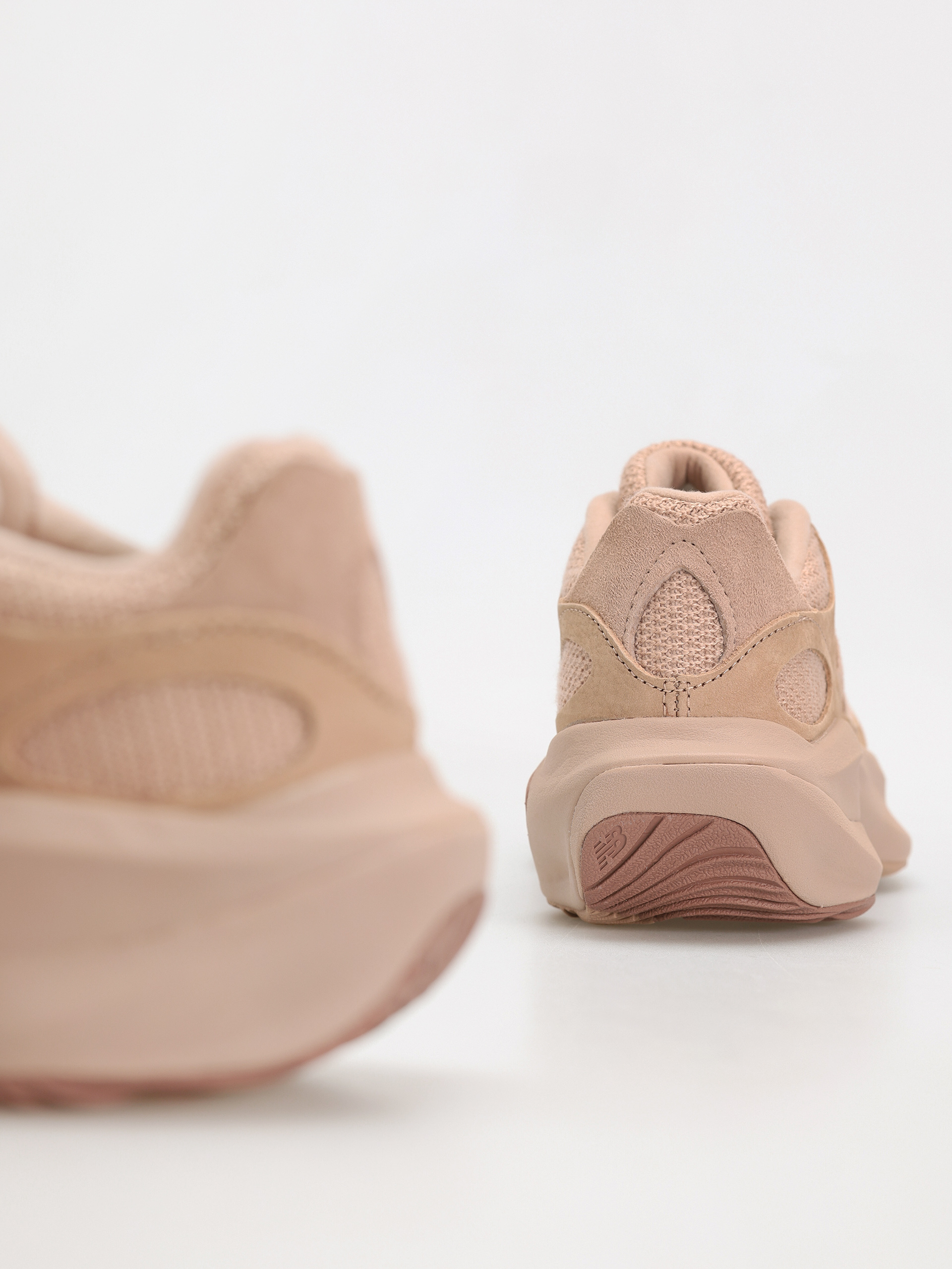 New Balance Shoes WRPD (taupe)