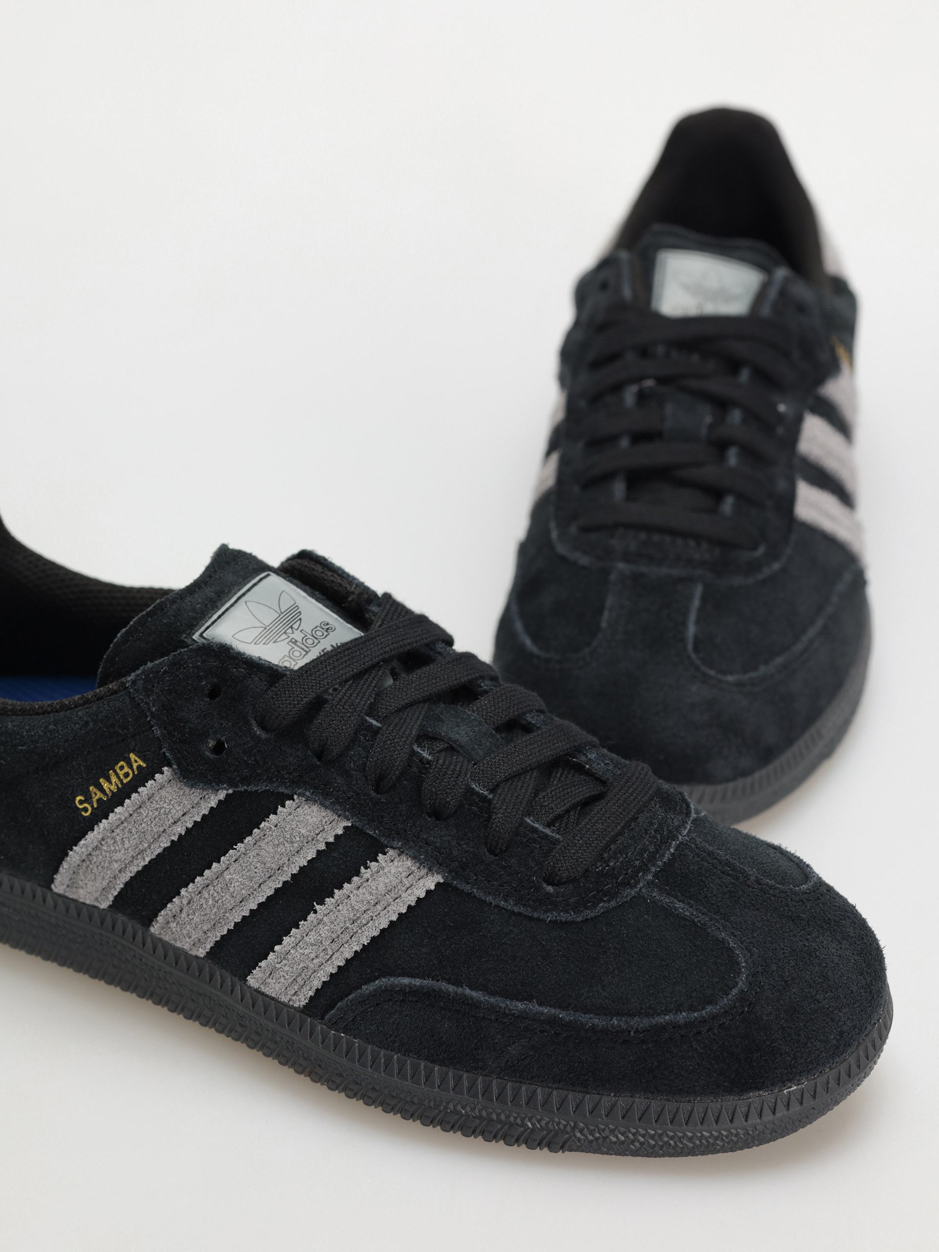 adidas Shoes Samba ADV (cblack/grefou/goldmt)