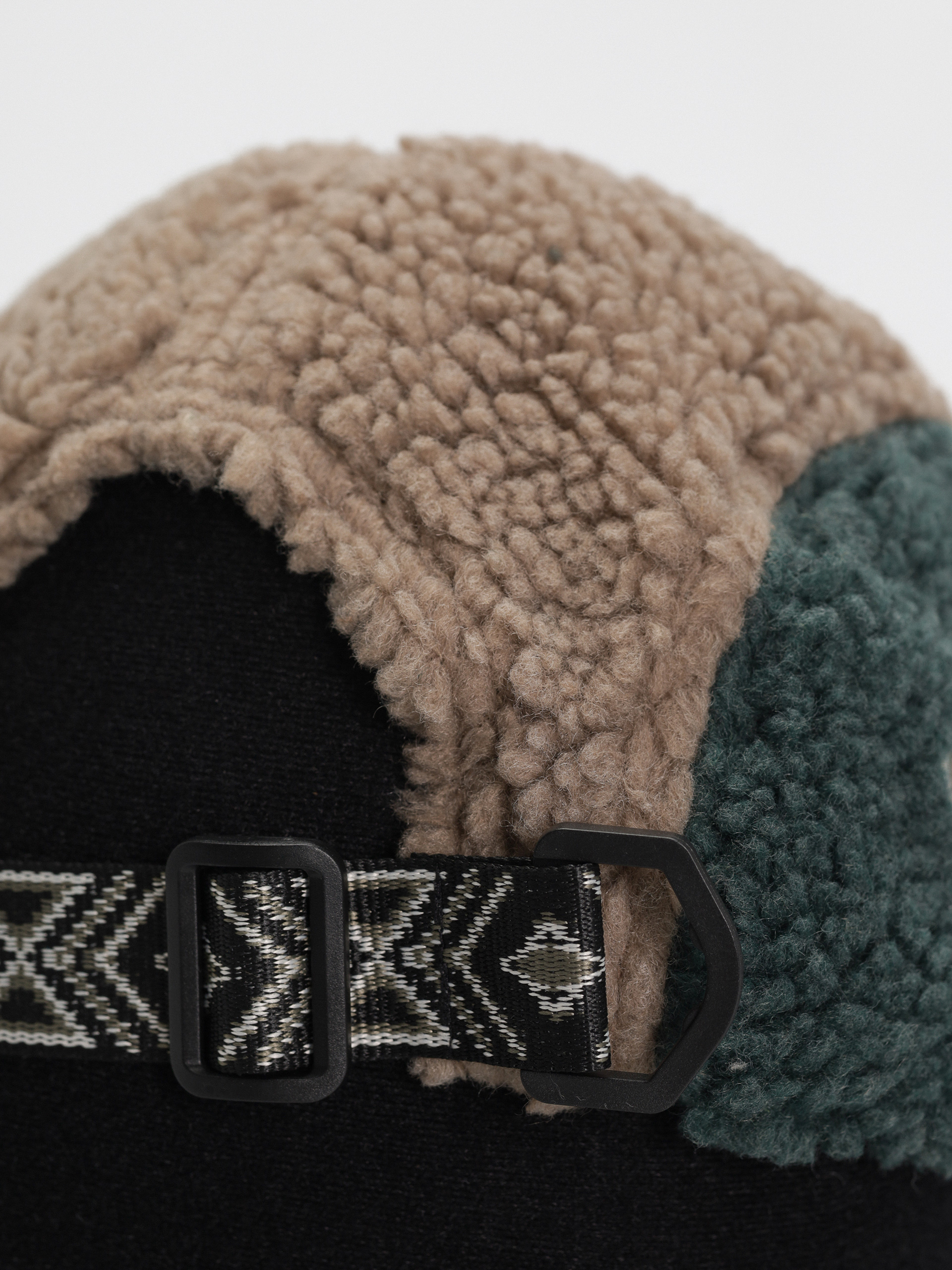 Kavu Fur Ball Camp Cap (fall forest)