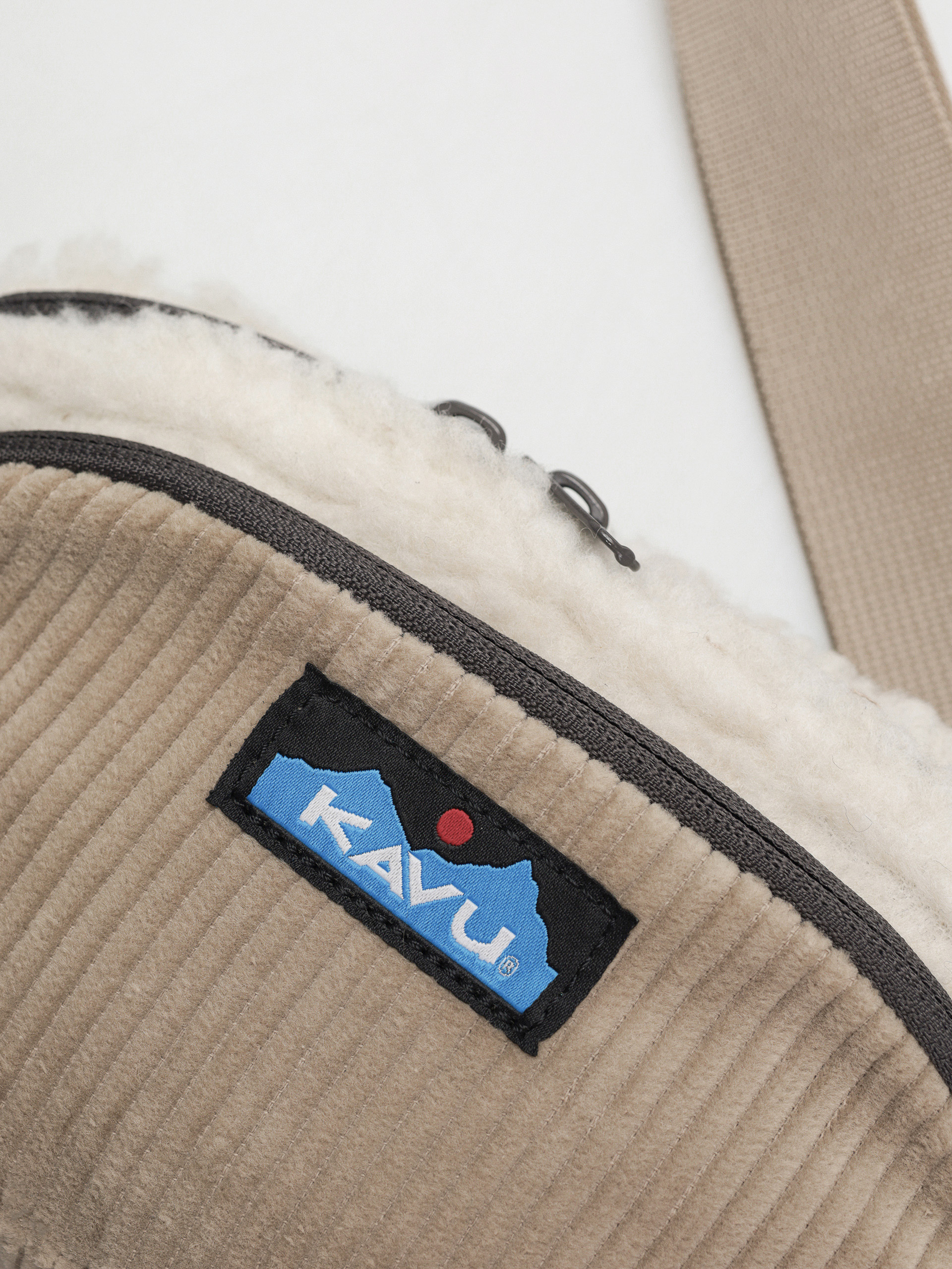 Kavu Snuggy Spectator Bum bag (pebble beach)