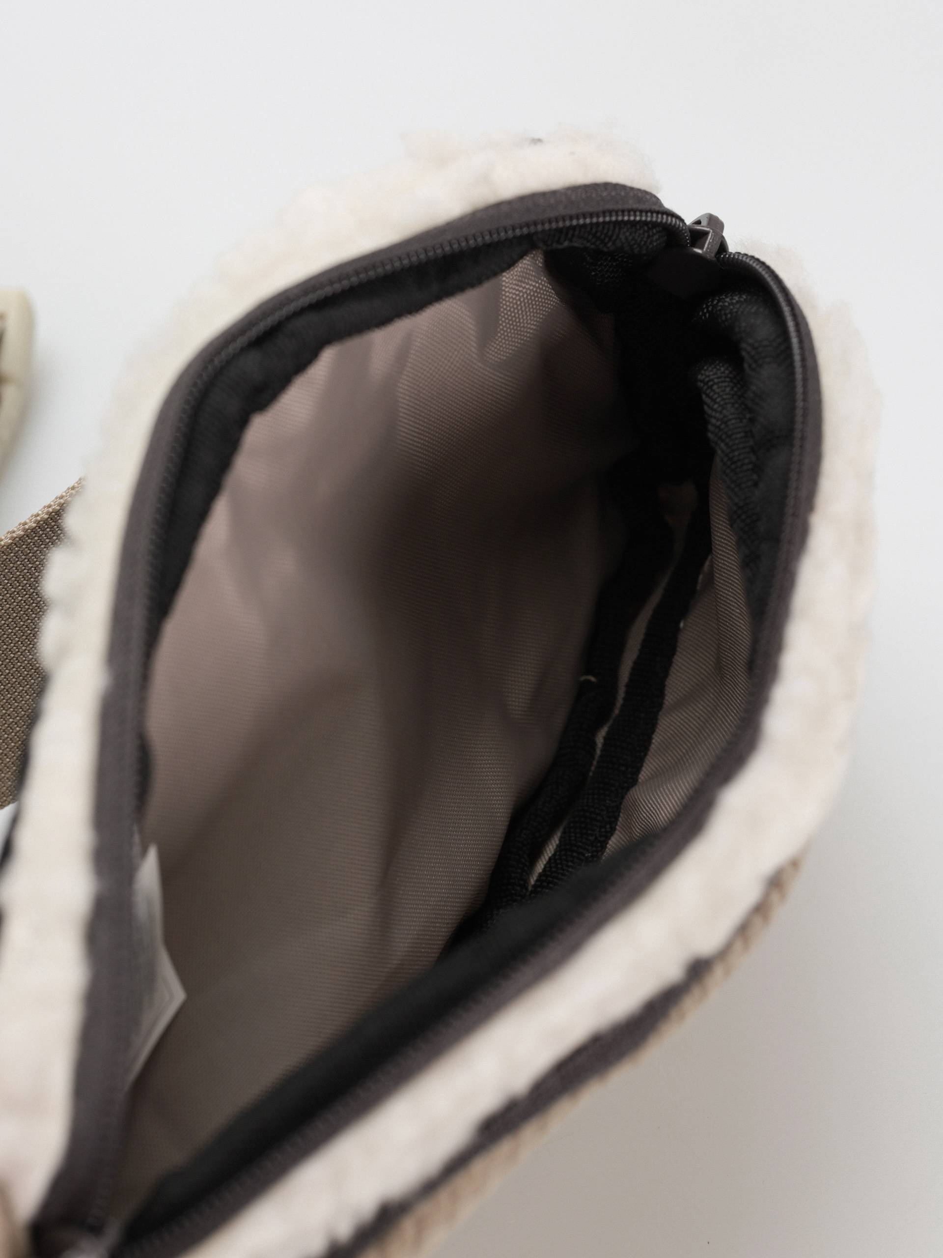 Kavu Snuggy Spectator Gürteltasche (pebble beach)