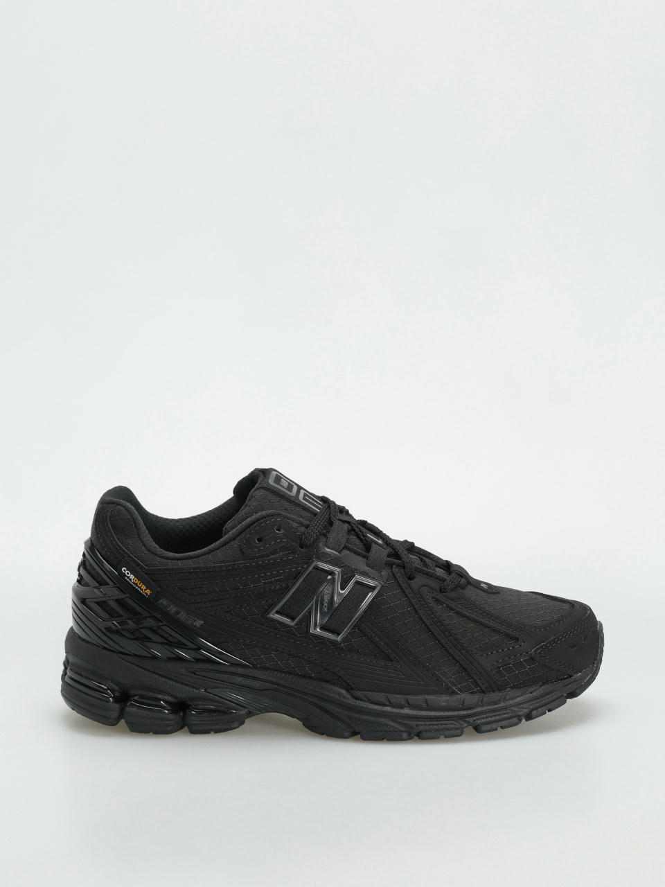 New Balance 1906 Shoes (black)