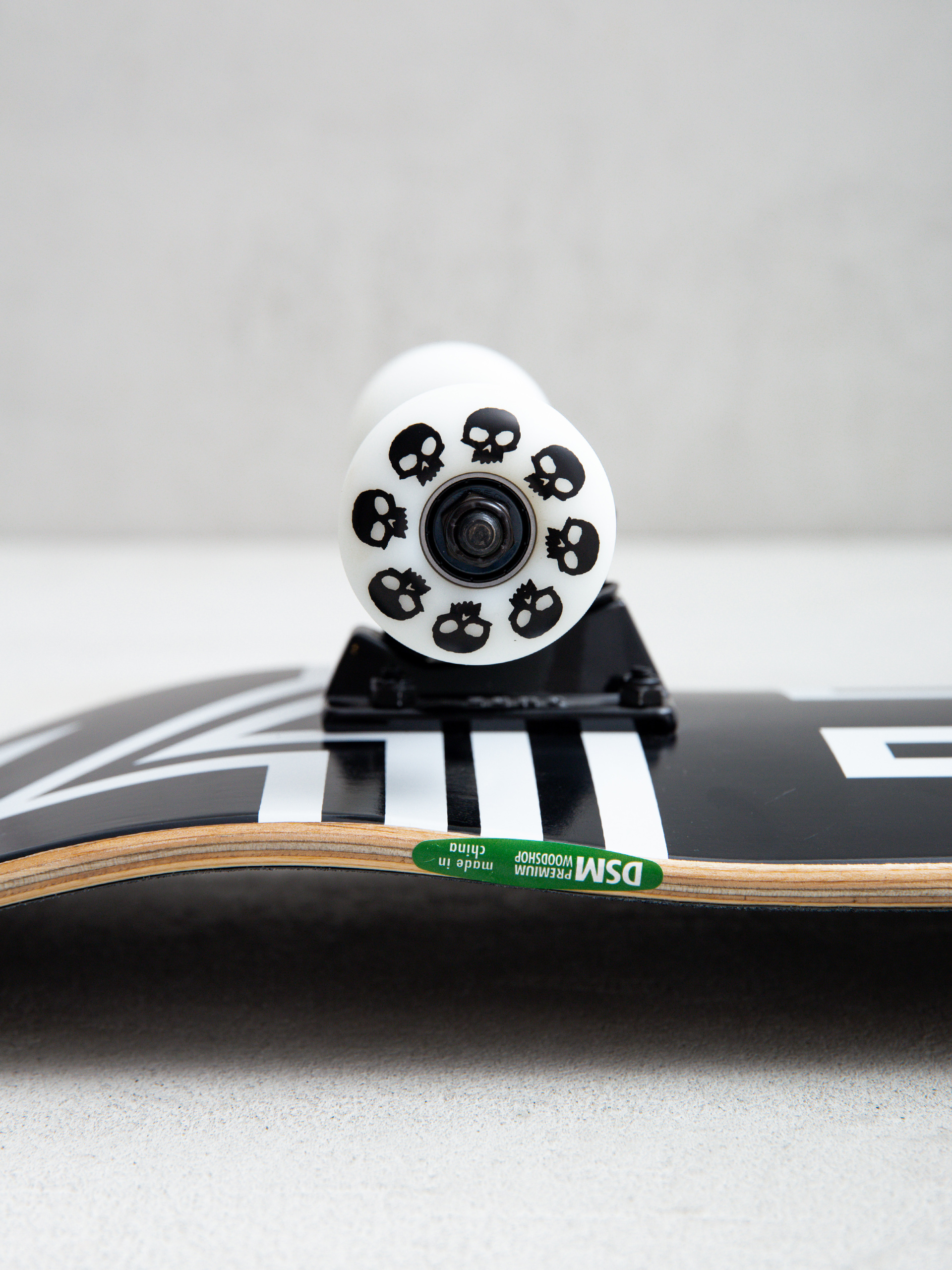 Zero Skateboard Bold (black)