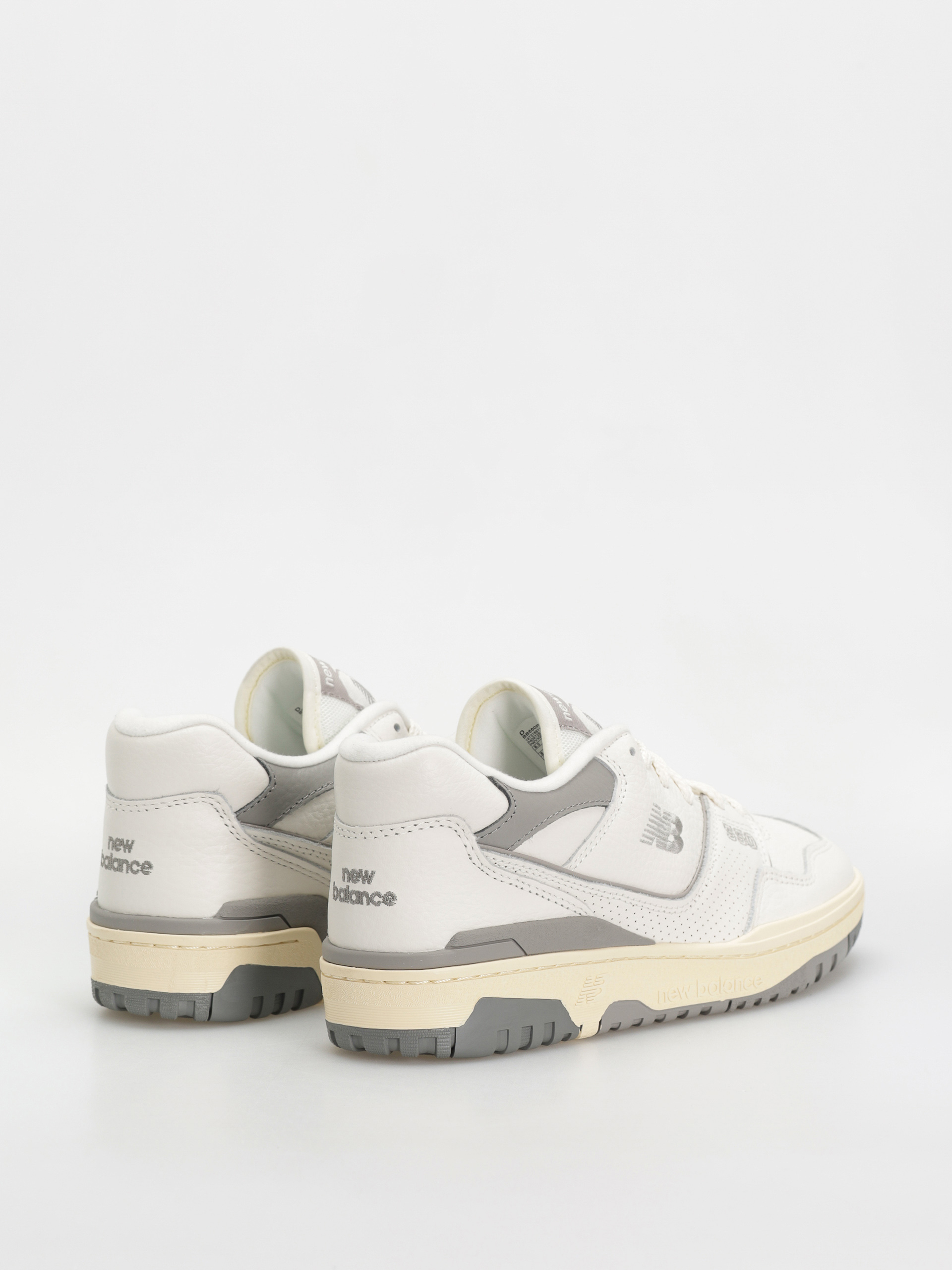 New Balance 550 Shoes (white)