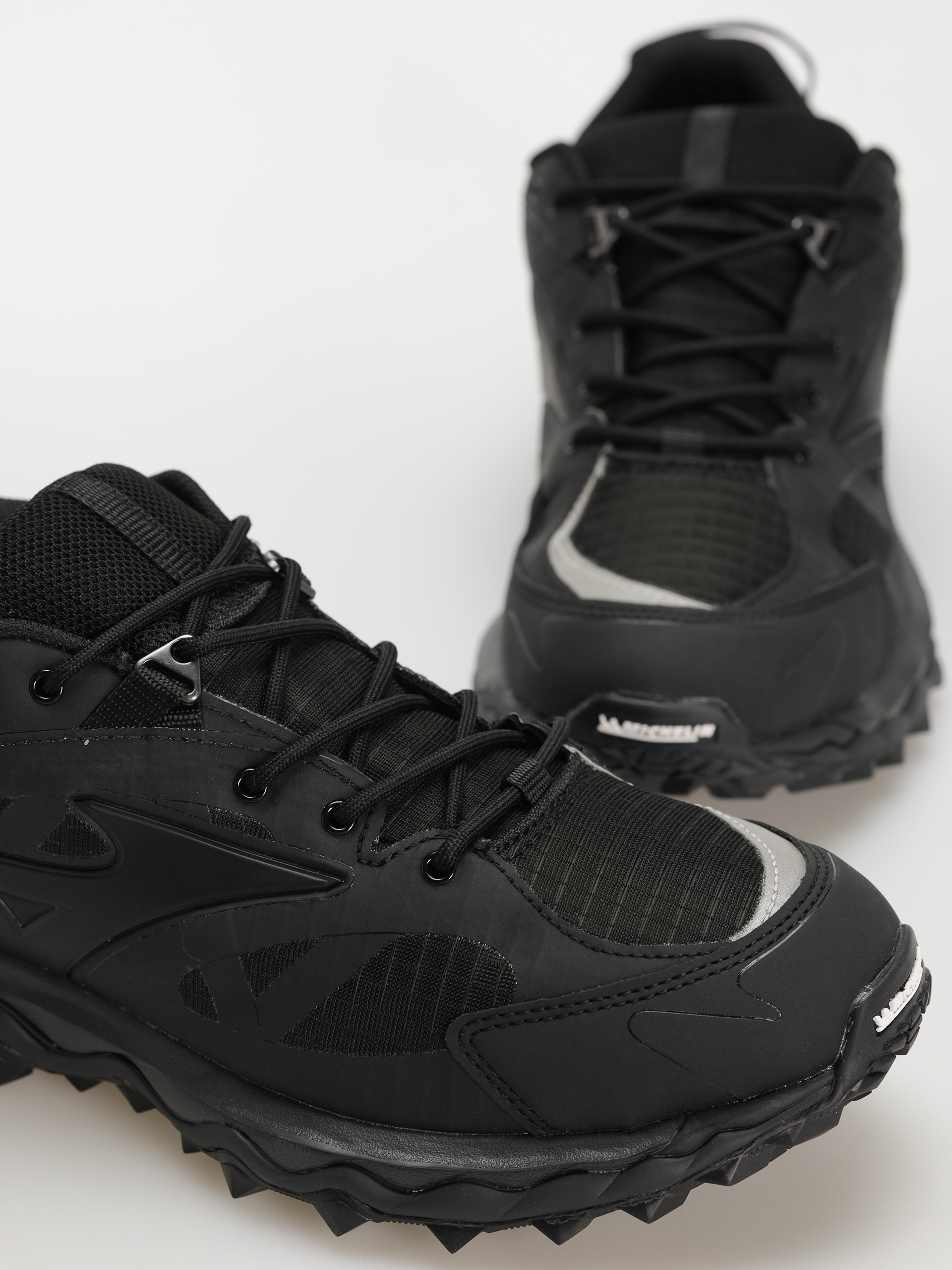 Mizuno Wave Mujin TL GTX Schuhe (black/black/black)