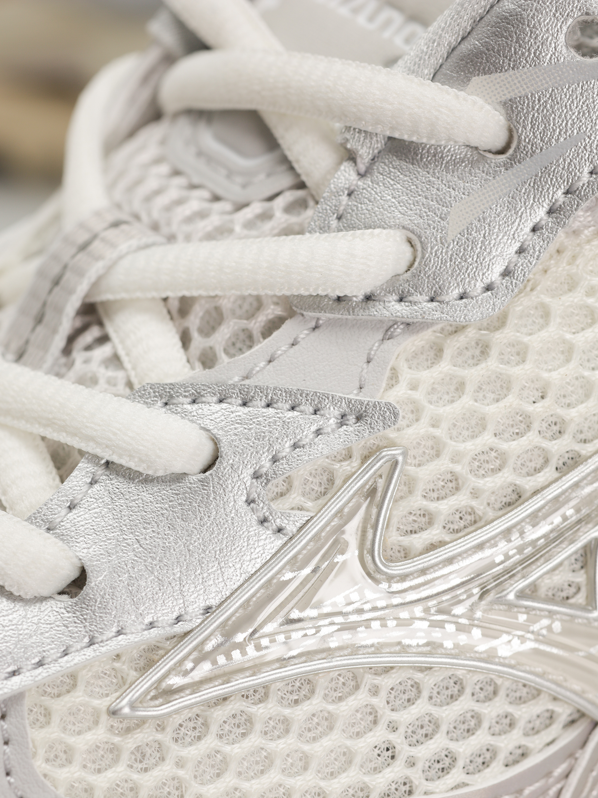 Mizuno Wave Rider 10 Schuhe (white/white sand/nimbus cloud)