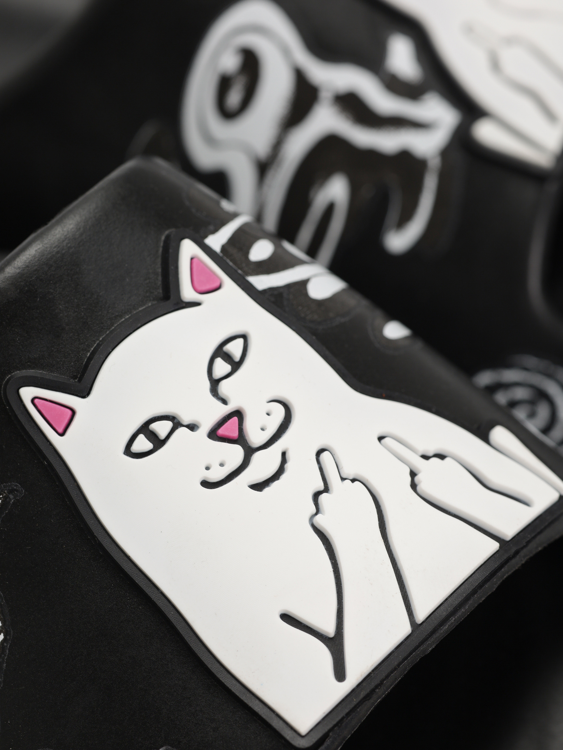 RipNDip Flip-flops Space Walk Cloud (black)