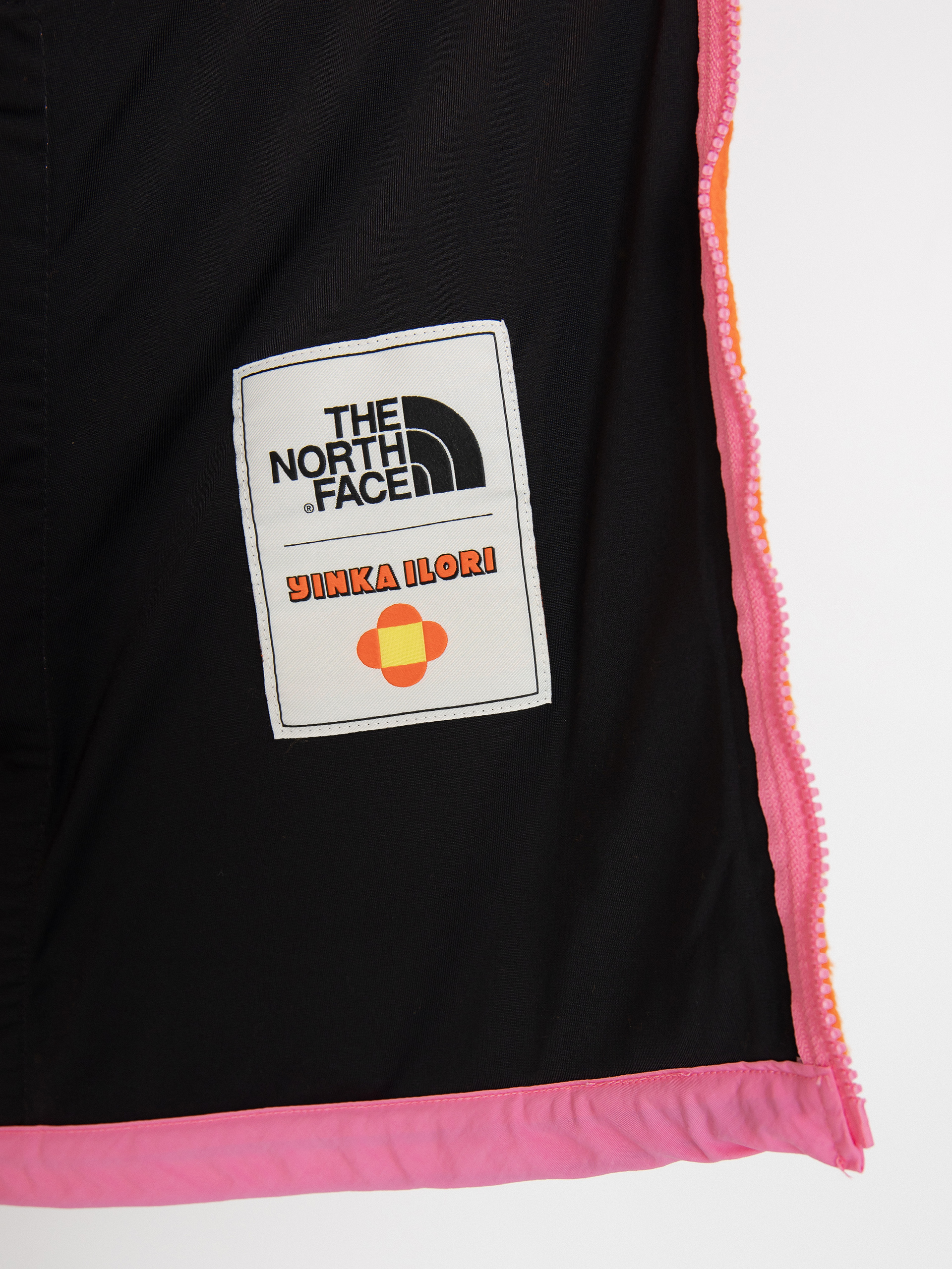 The North Face X Yinka Ilori Retro Denali Jacke (red orange/apricot glaz)