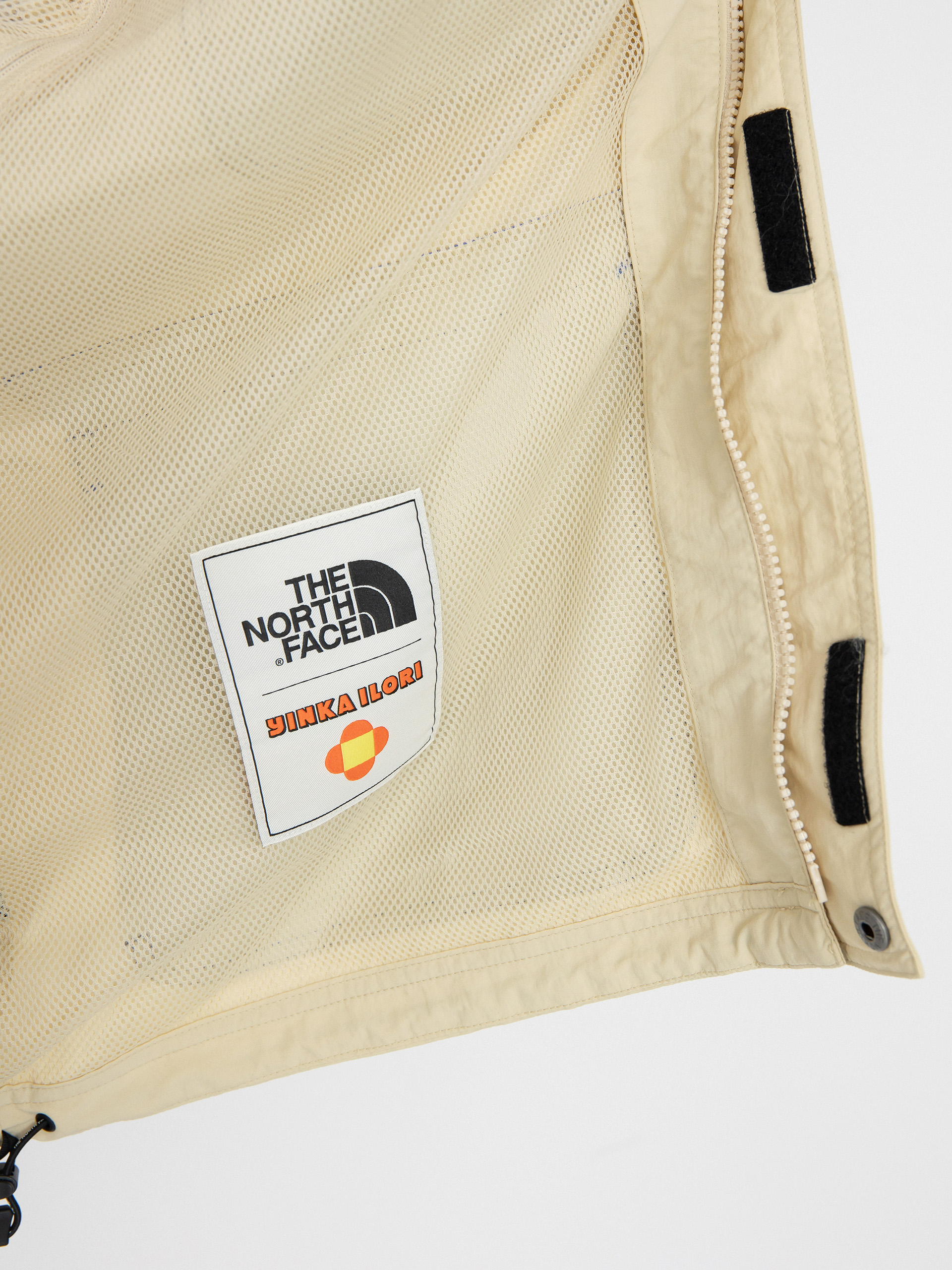 The North Face X Yinka Ilori Convertible Jacket (gravel)