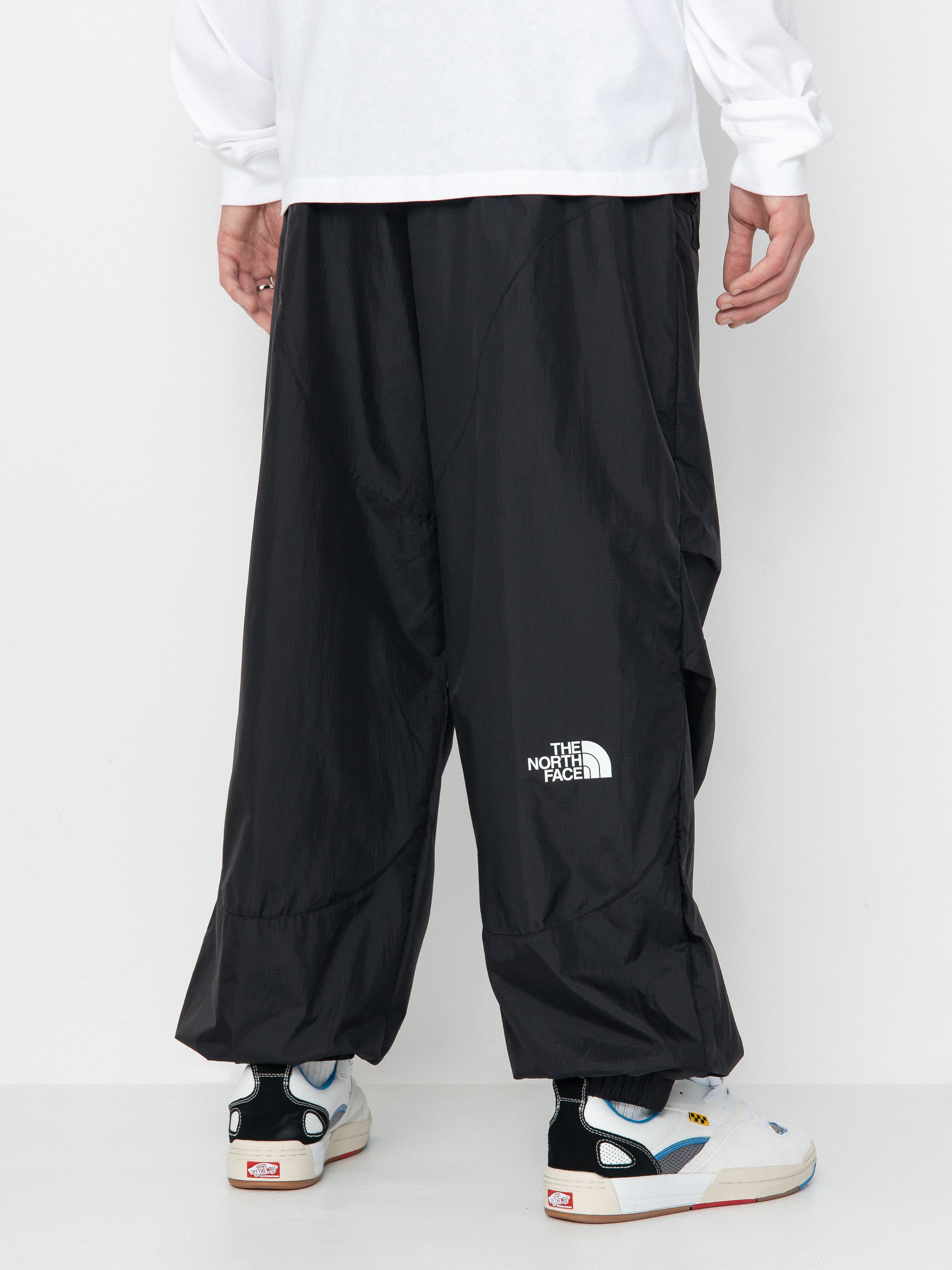 The North Face X Yinka Ilori Windshell Pants (tnf black)
