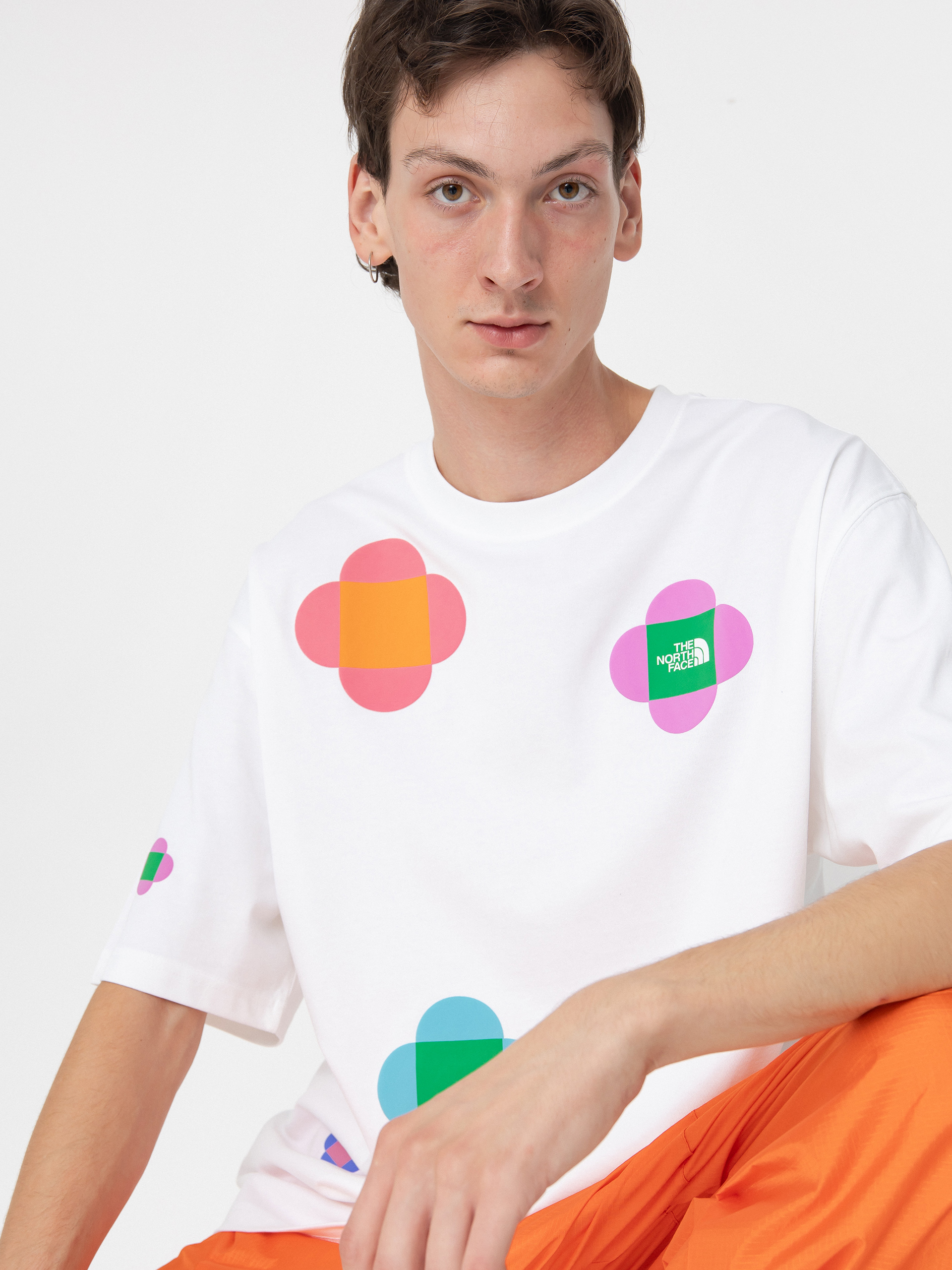The North Face X Yinka Ilori Let’S Blossom Together Graphic T-Shirt (tnf white)