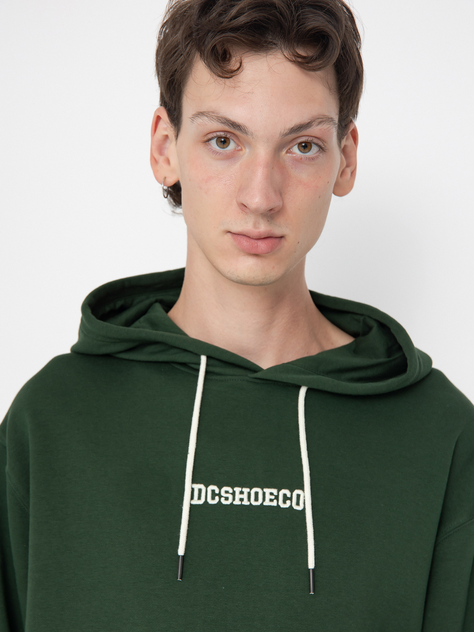 DC Baseline HD Hoodie (mountain view)