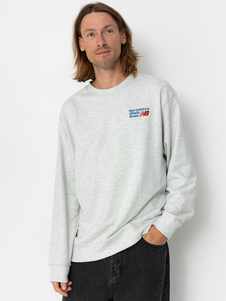 New Balance Athletics Premium Logo Crew Sweatshirt (ashheather)