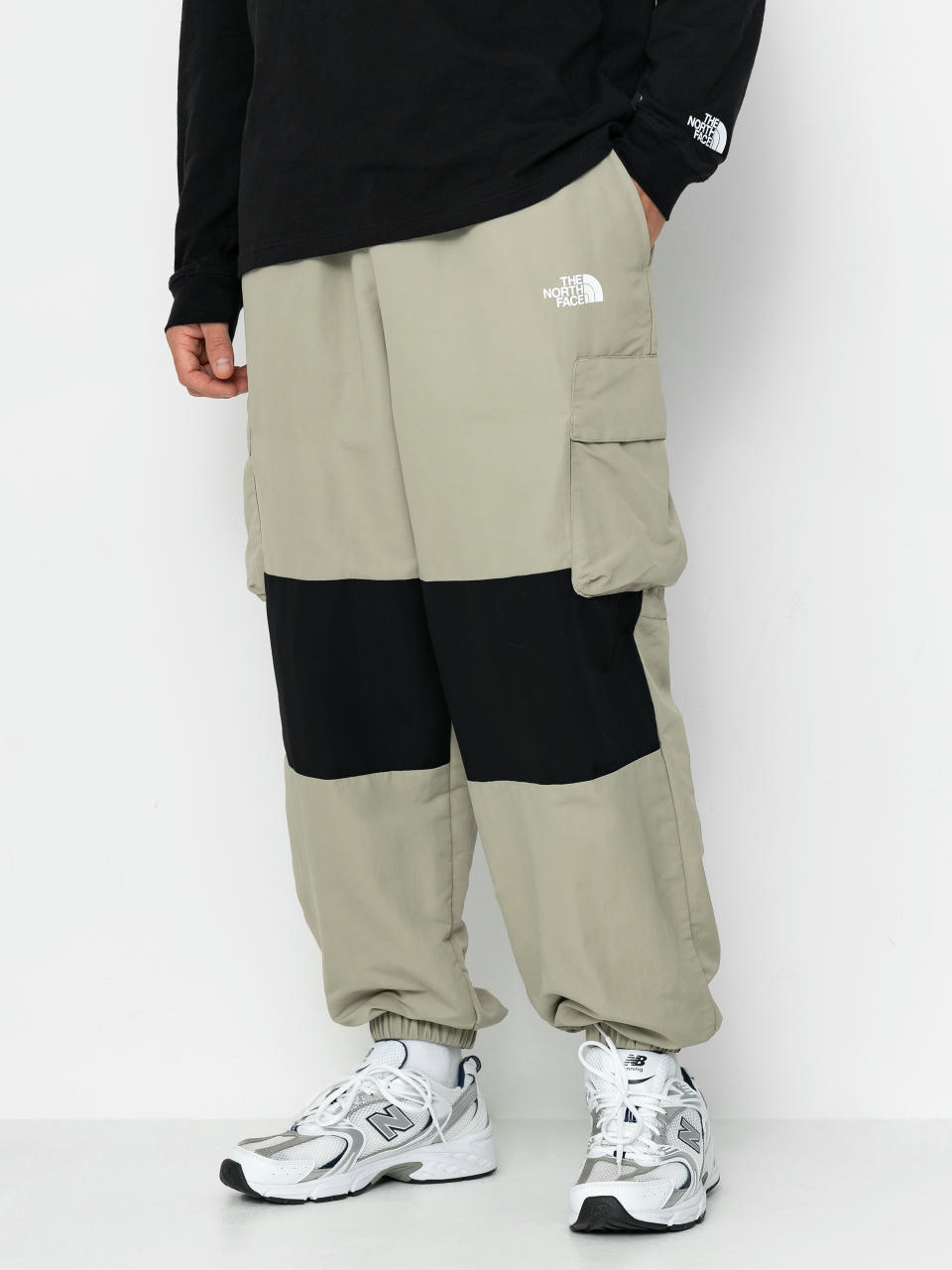 The North Face Hmlyn Track Pants (clay grey/tnf black)