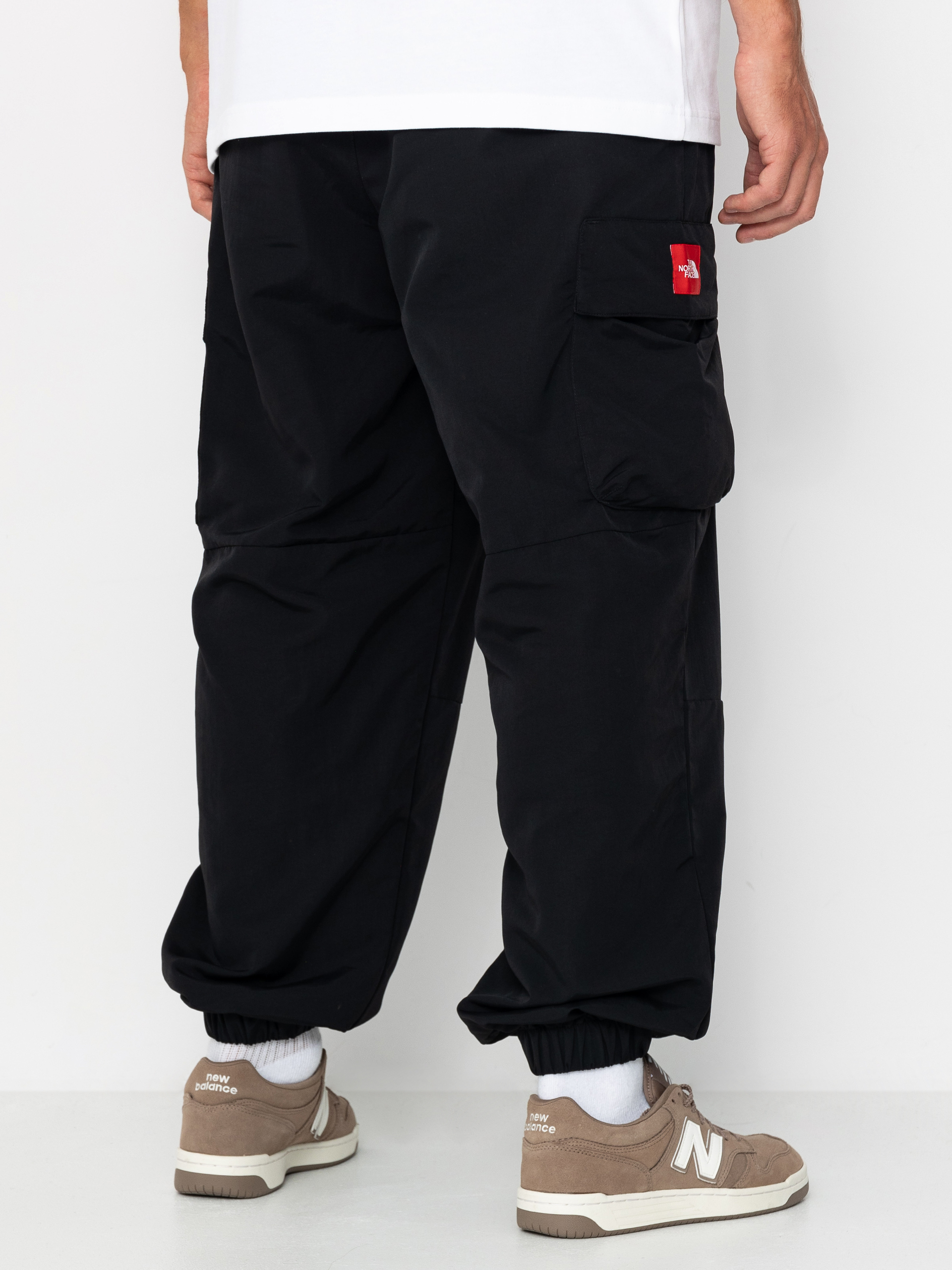 【関税込み】The North Face ブラック HMLYN トラックパンツ The North Face Hmlyn Track Pants - black (tnf black)