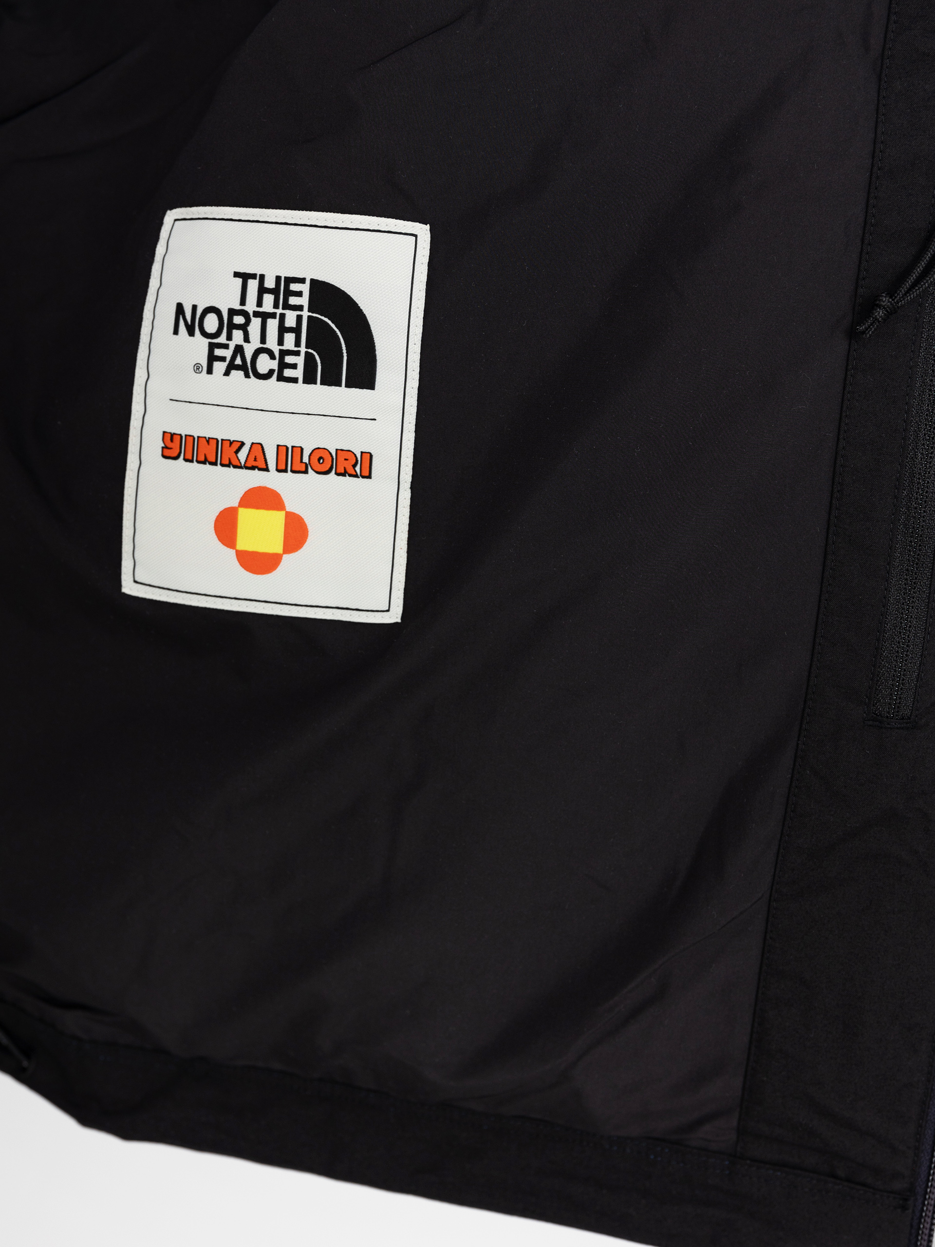 The North Face X Yinka Ilori 2L Rainshell Jacket (tnf black/solar blue)