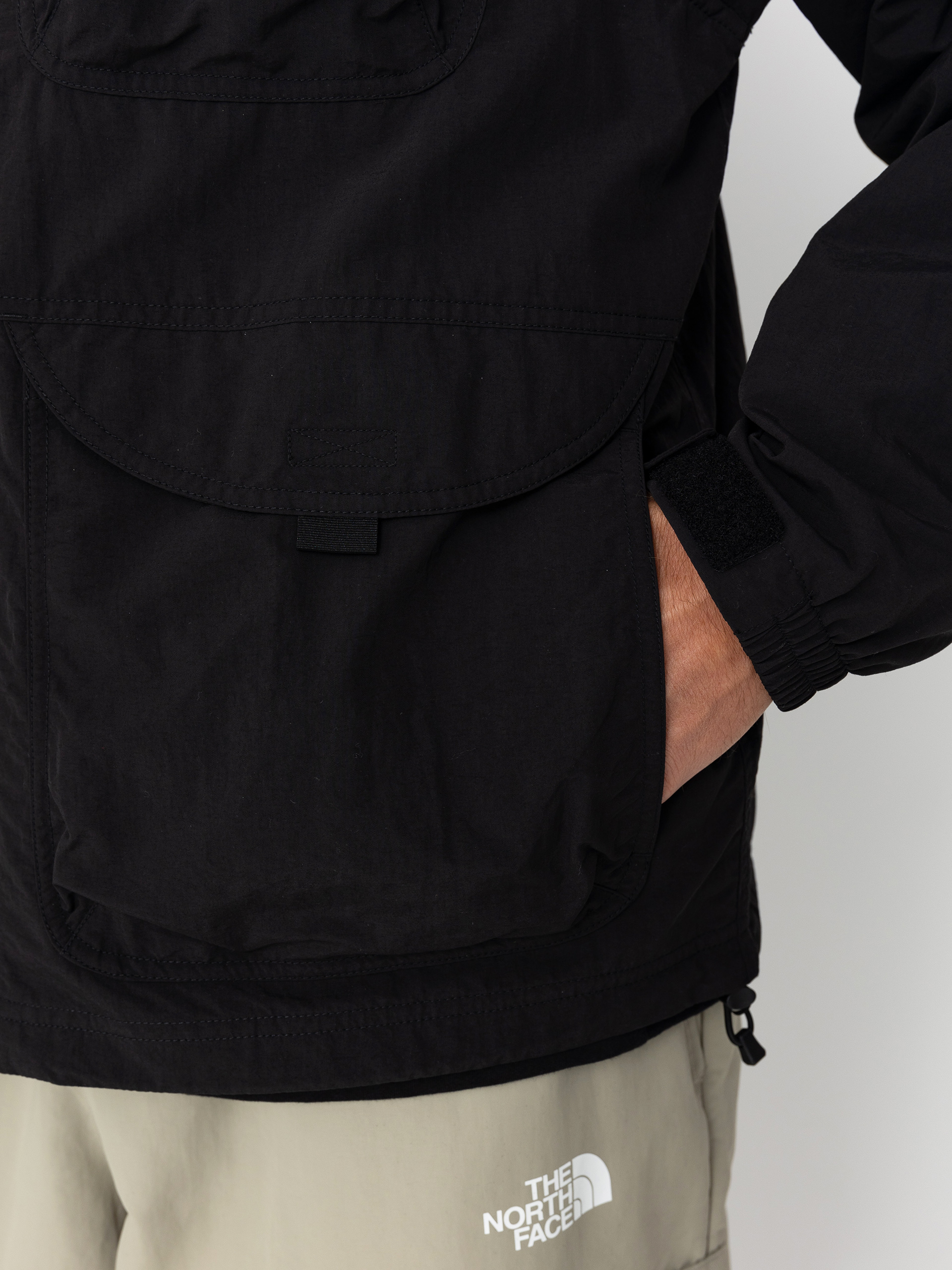 The North Face X Yinka Ilori Convertible Jacket (tnf black)