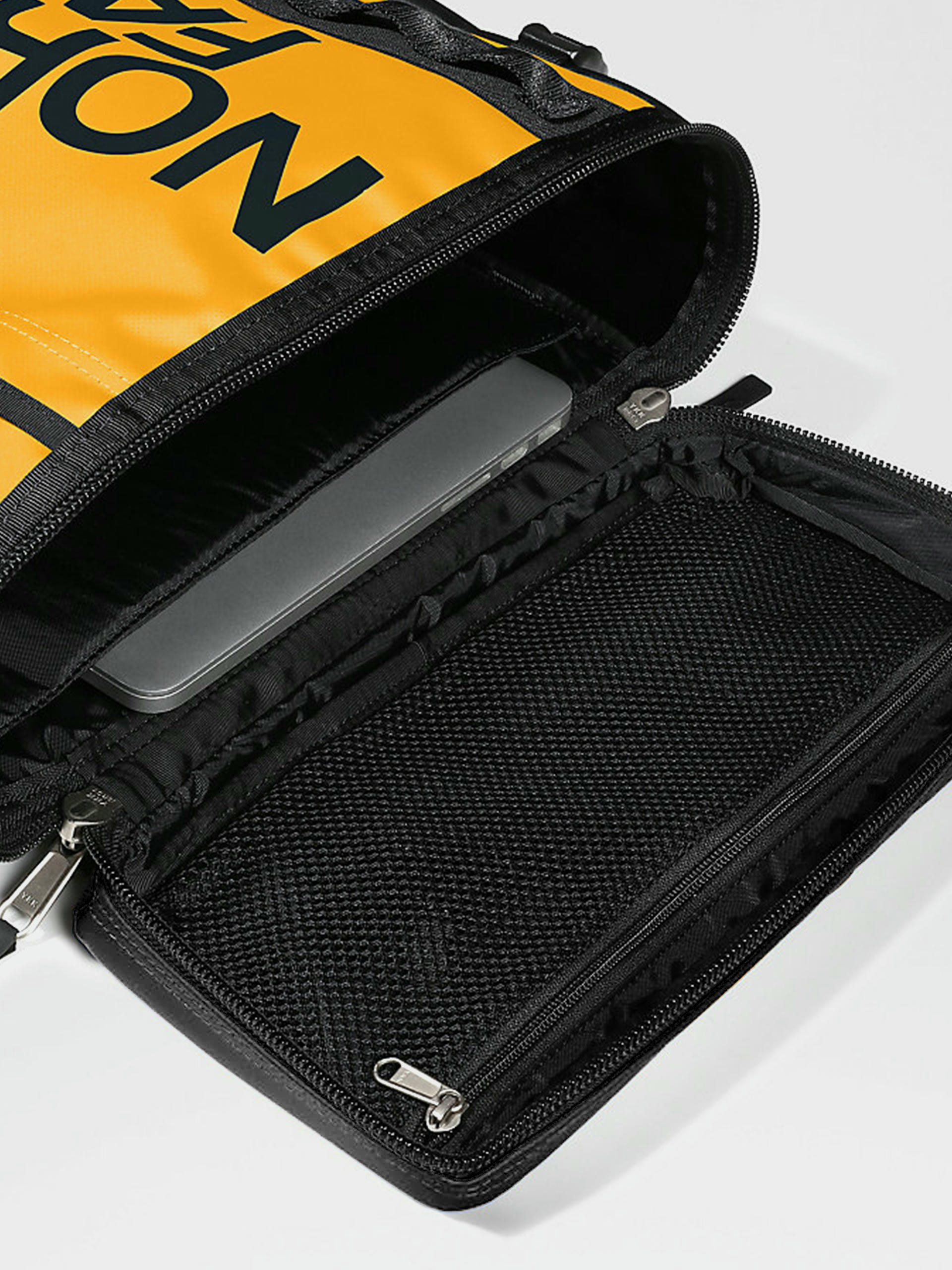 The North Face Rucksack Base Camp Fuse Box (summit gold tnf black n)