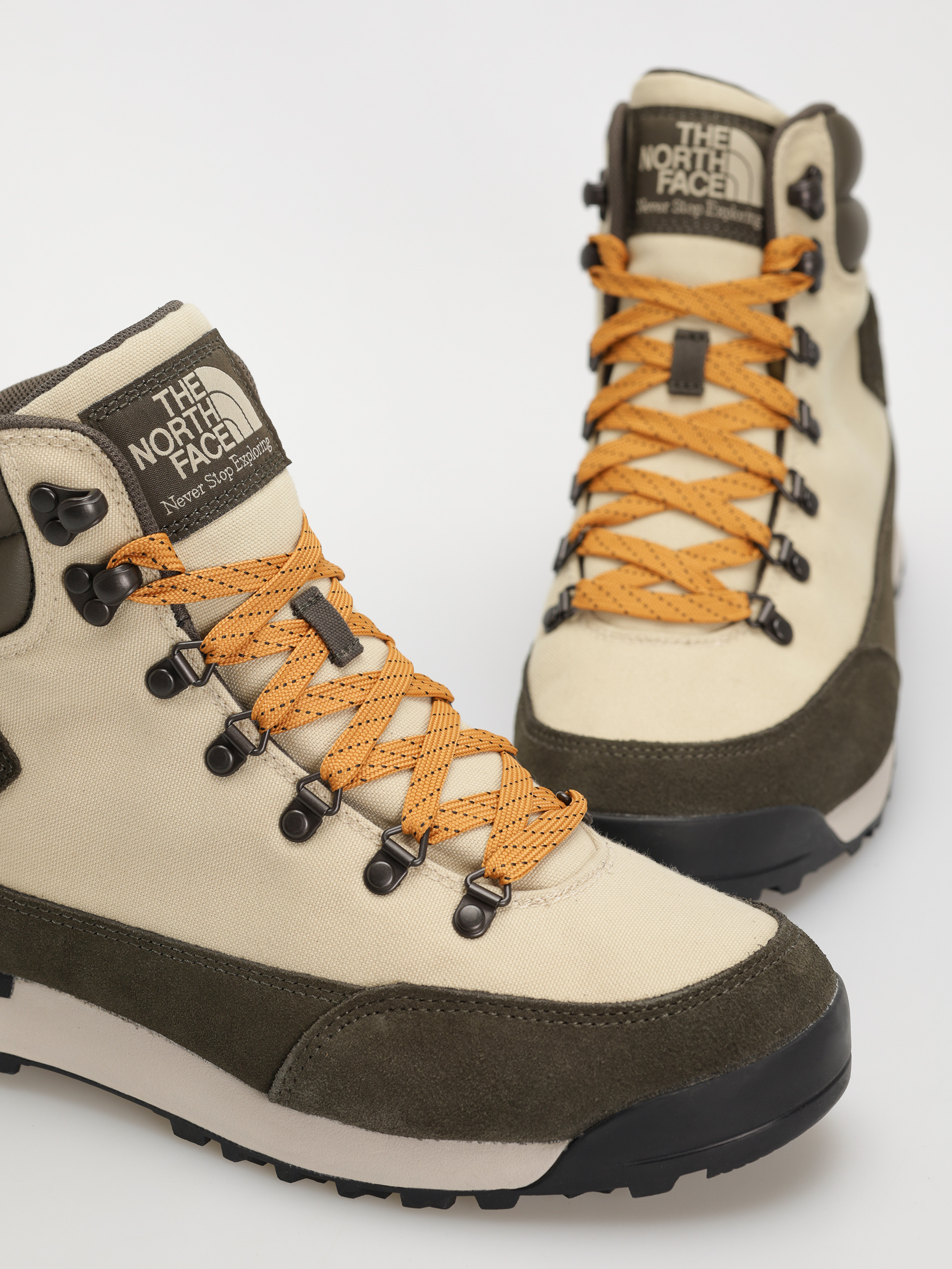 The North Face Back To Berkeley Iv Textile Wp Schuhe (gravel/new taupe green)