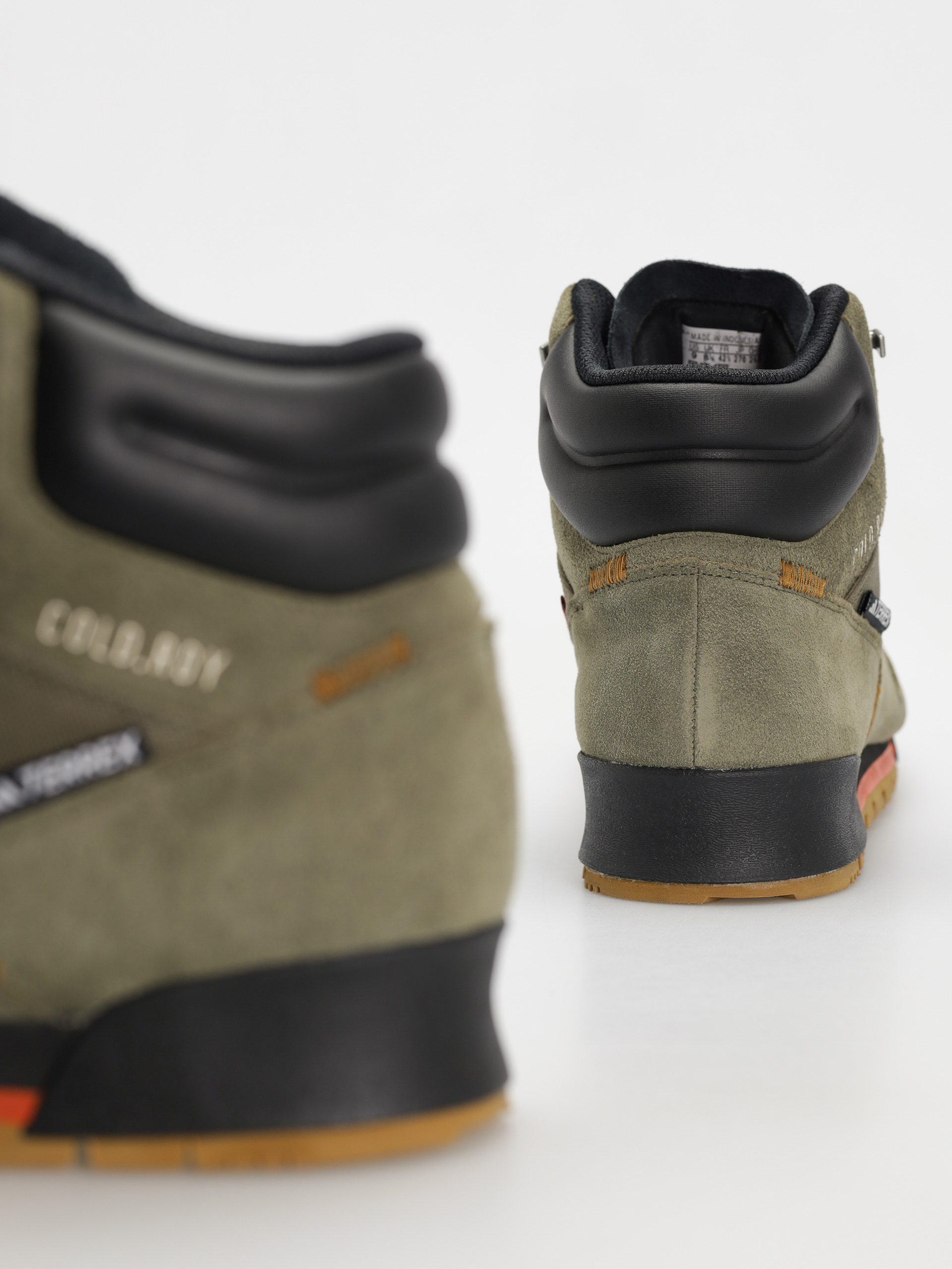 adidas Terrex Snowpitch C. Shoes (olistr/brostr/seimor)