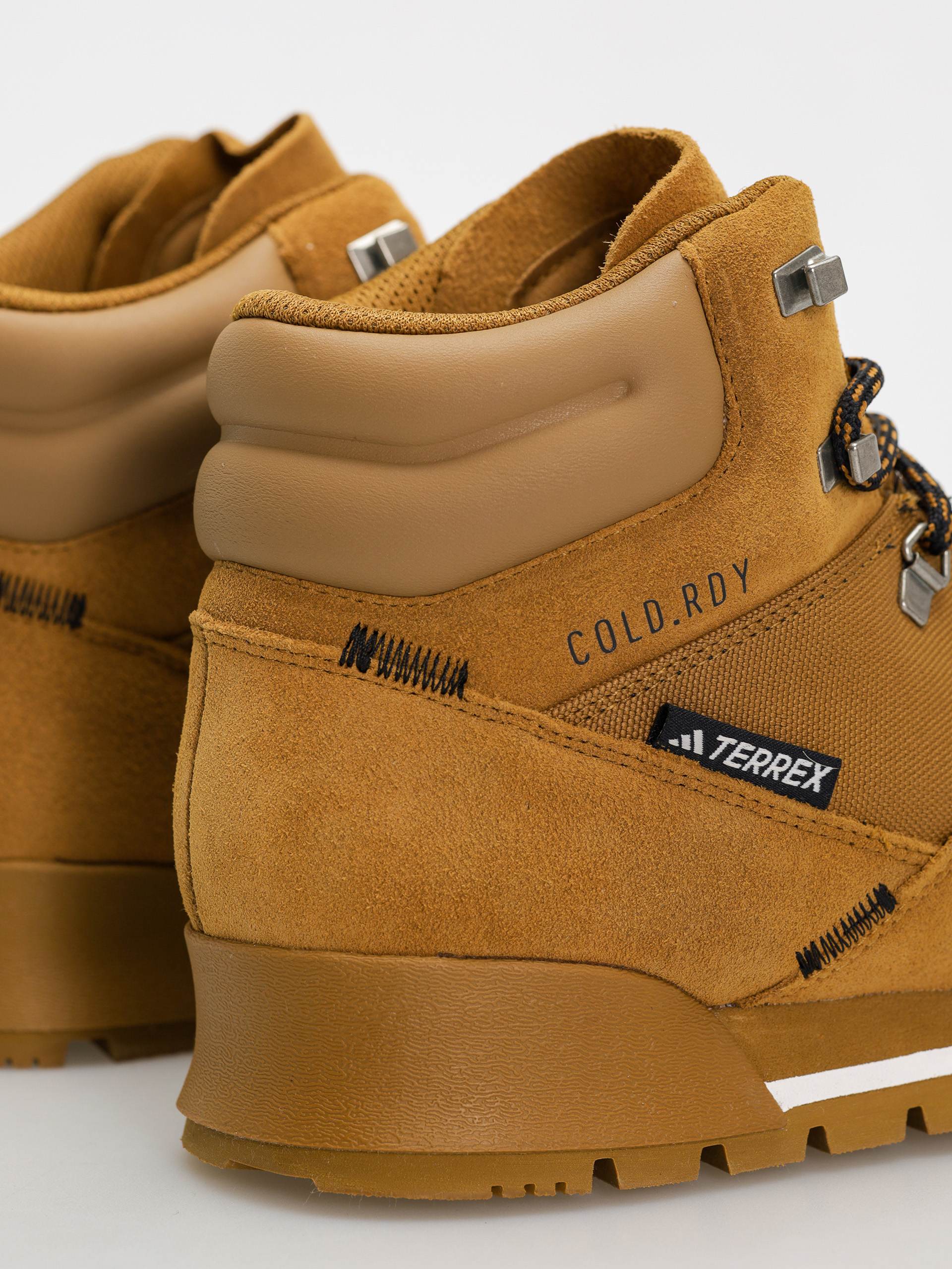 adidas Terrex Snowpitch C. Shoes (brostr/brostr/seimor)