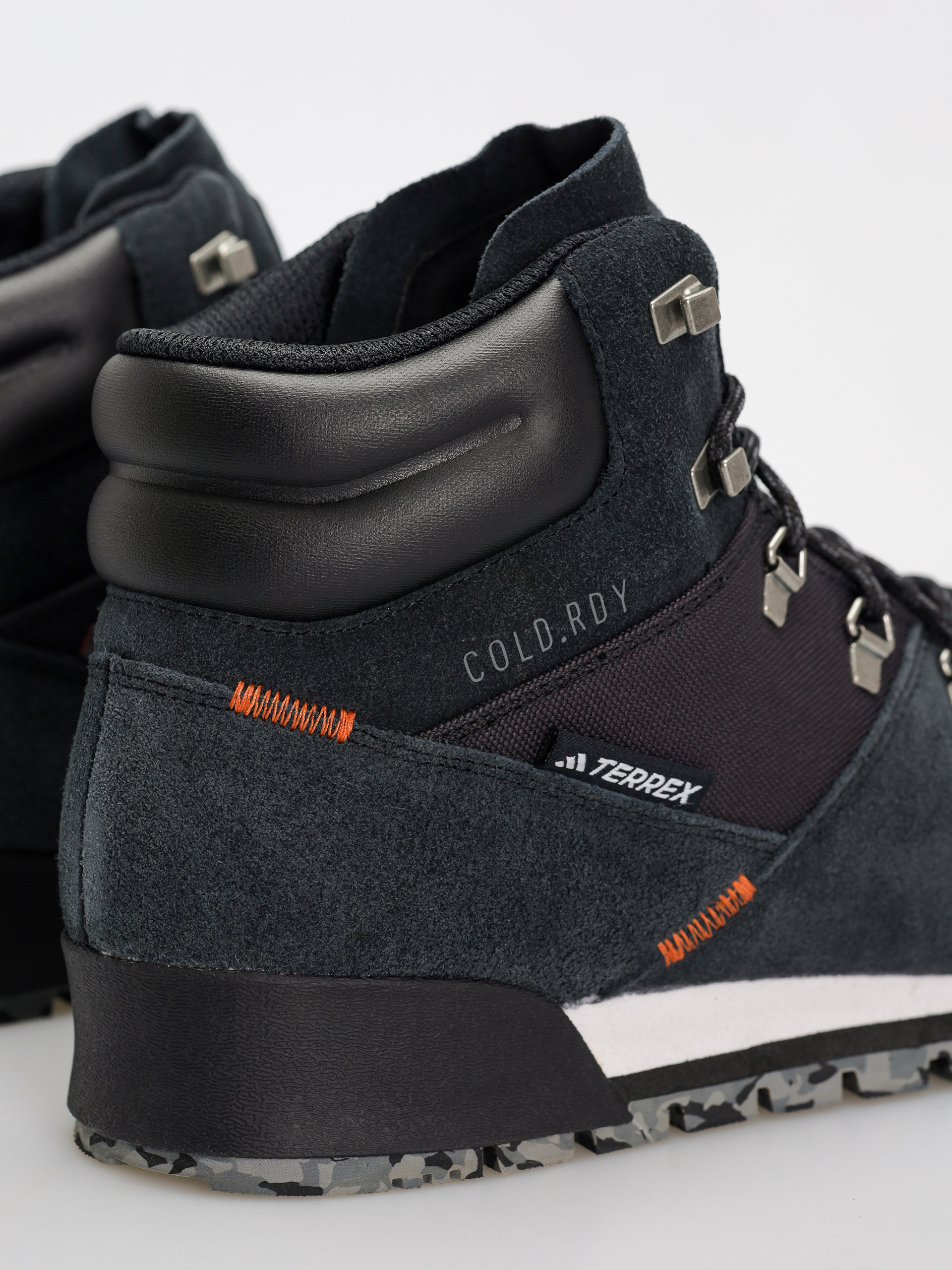 adidas Terrex Snowpitch C. Shoes (cblack/cblack/seimor)