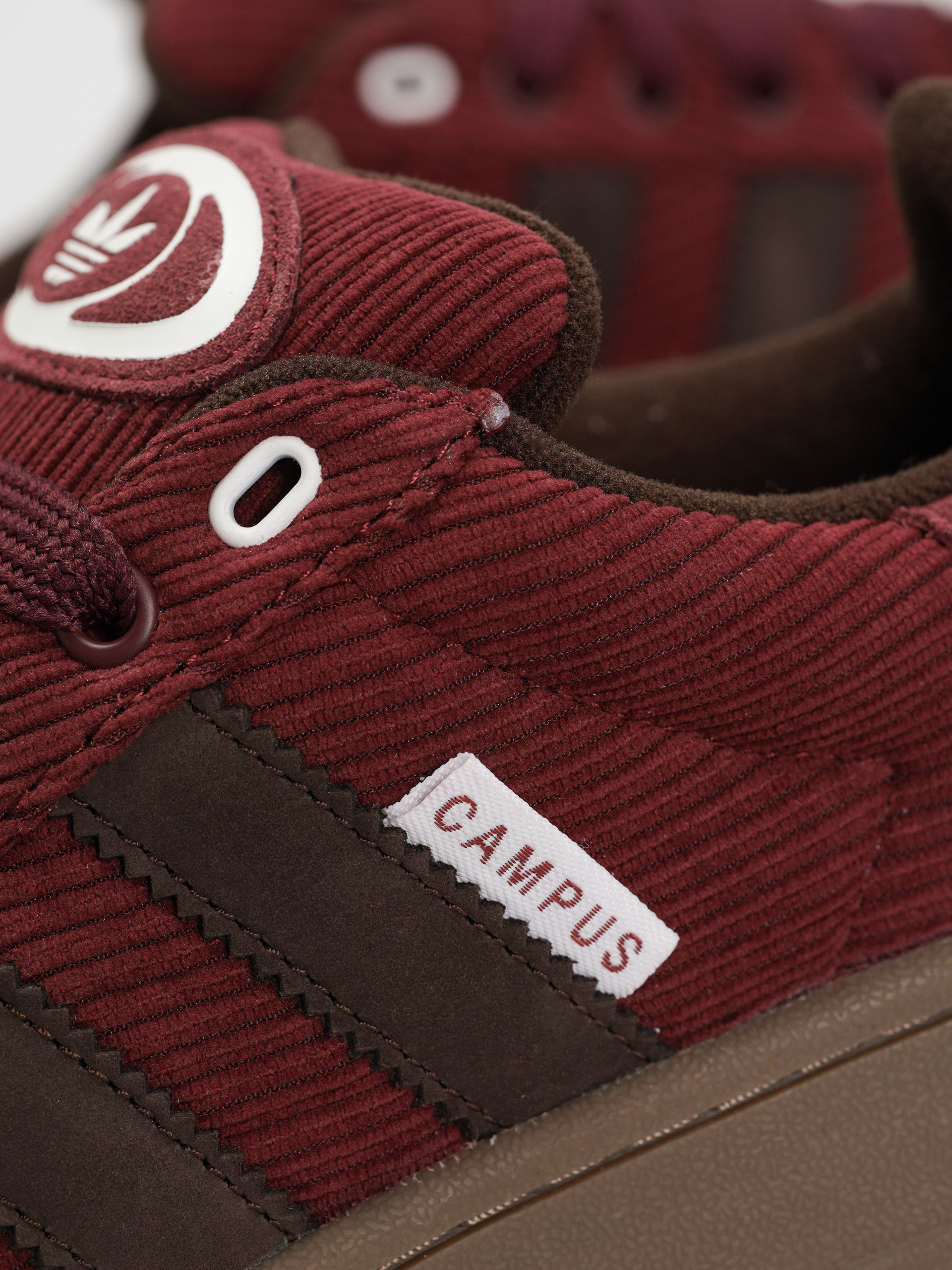 adidas Campus 00s Shoes (shared/dbrown/ftwwht)