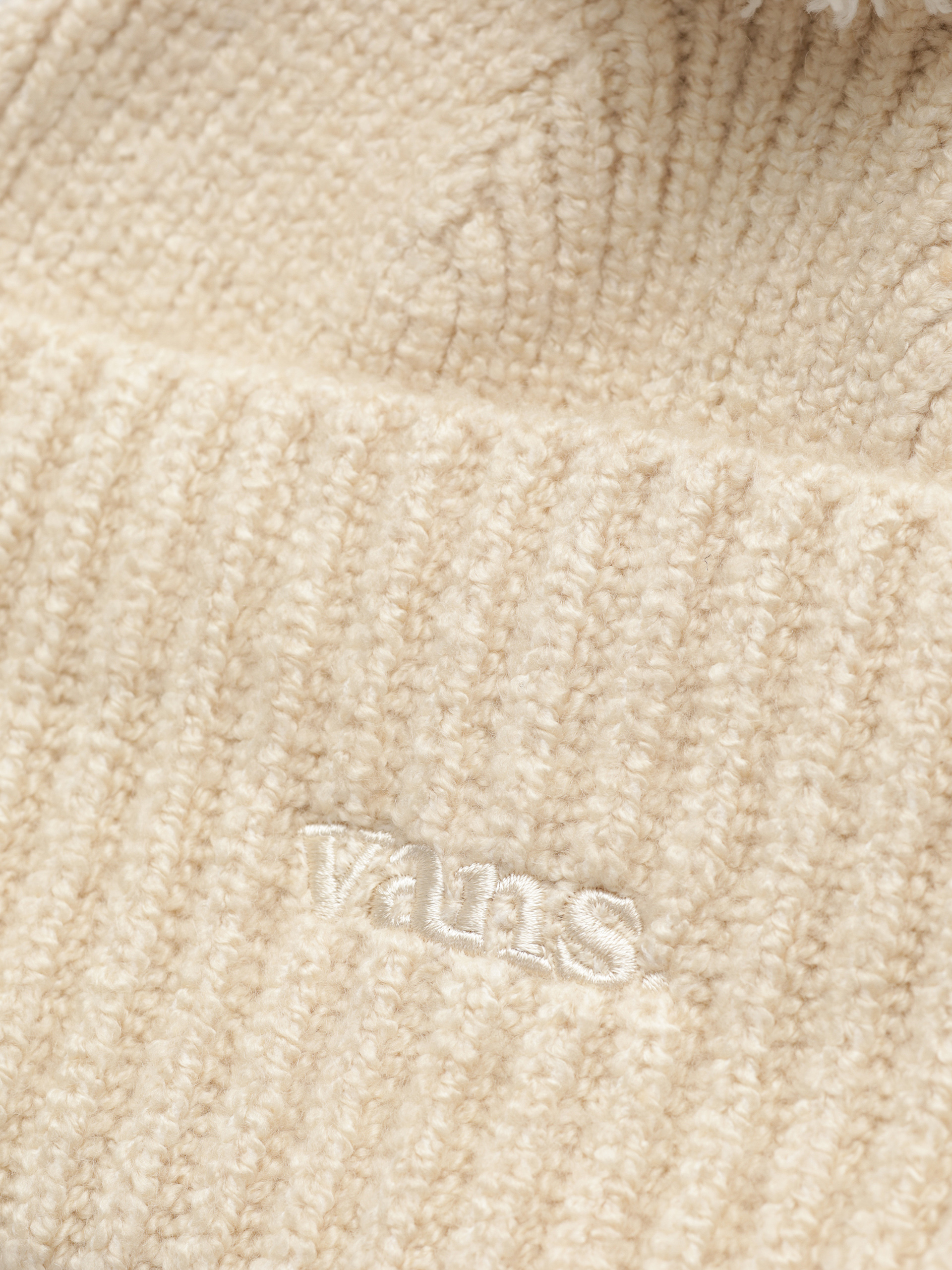 Vans 66 Earflap Mütze (marshmallow)