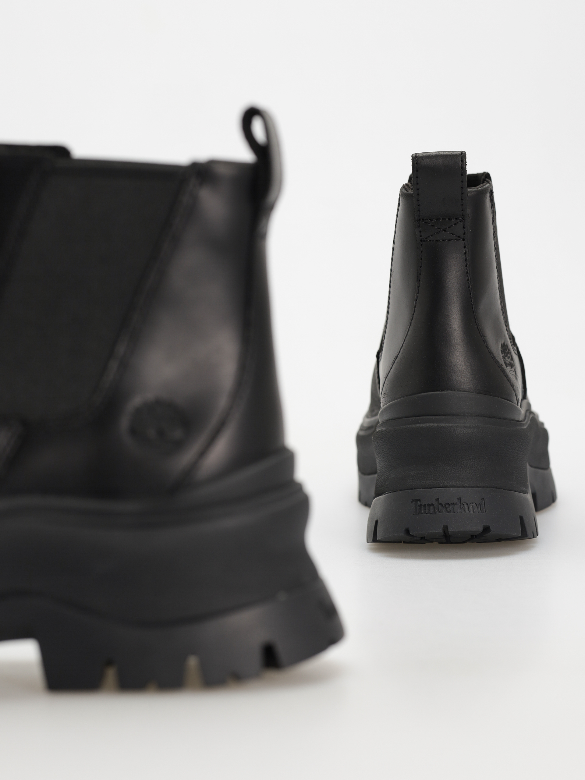 Timberland Roxie Lane Mid Chelsea Wmn Winterschuhe (black full grain)