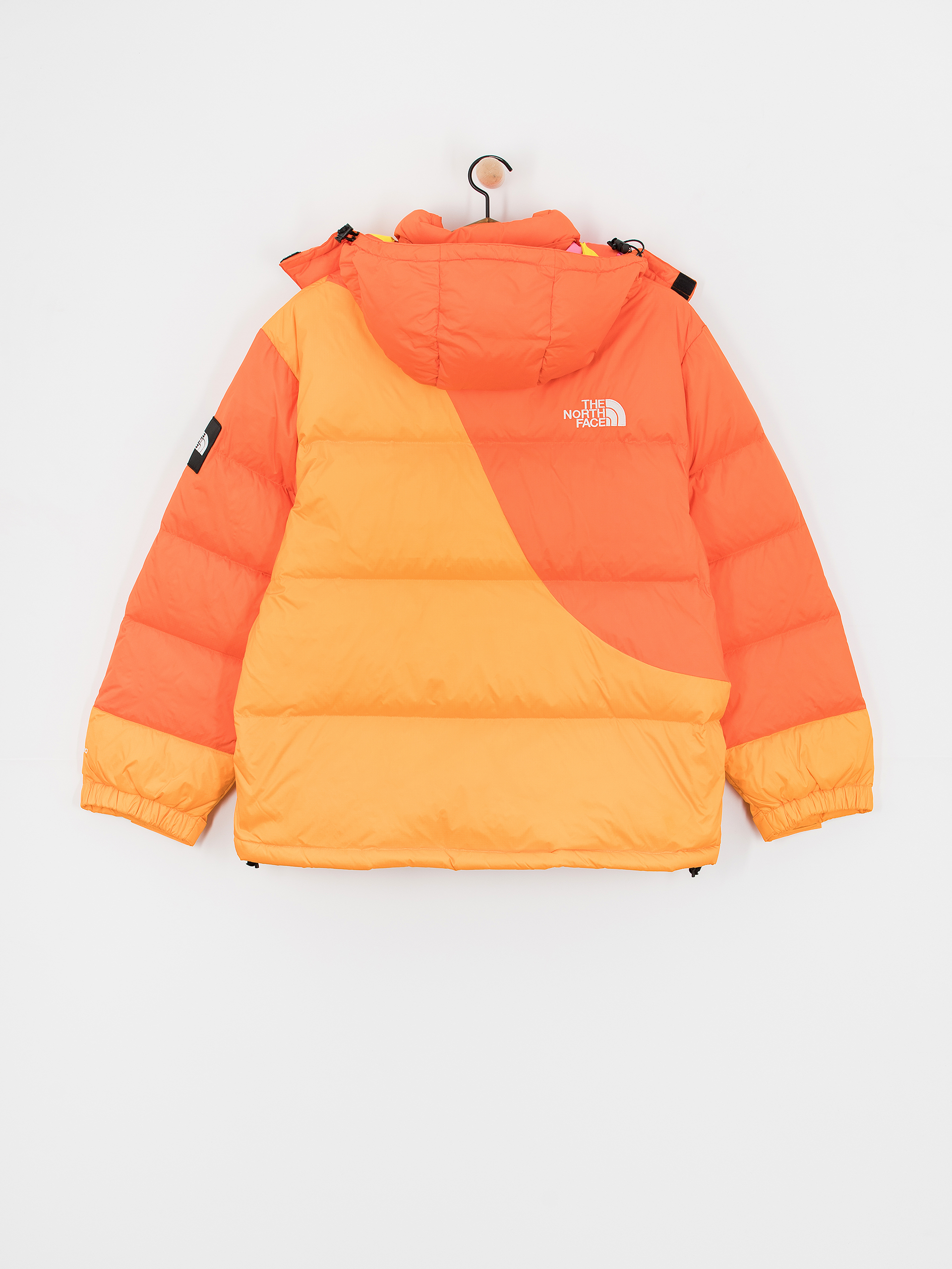 The North Face X Yinka Ilori Down Puffer Jacket (red orange/apricot glaz)