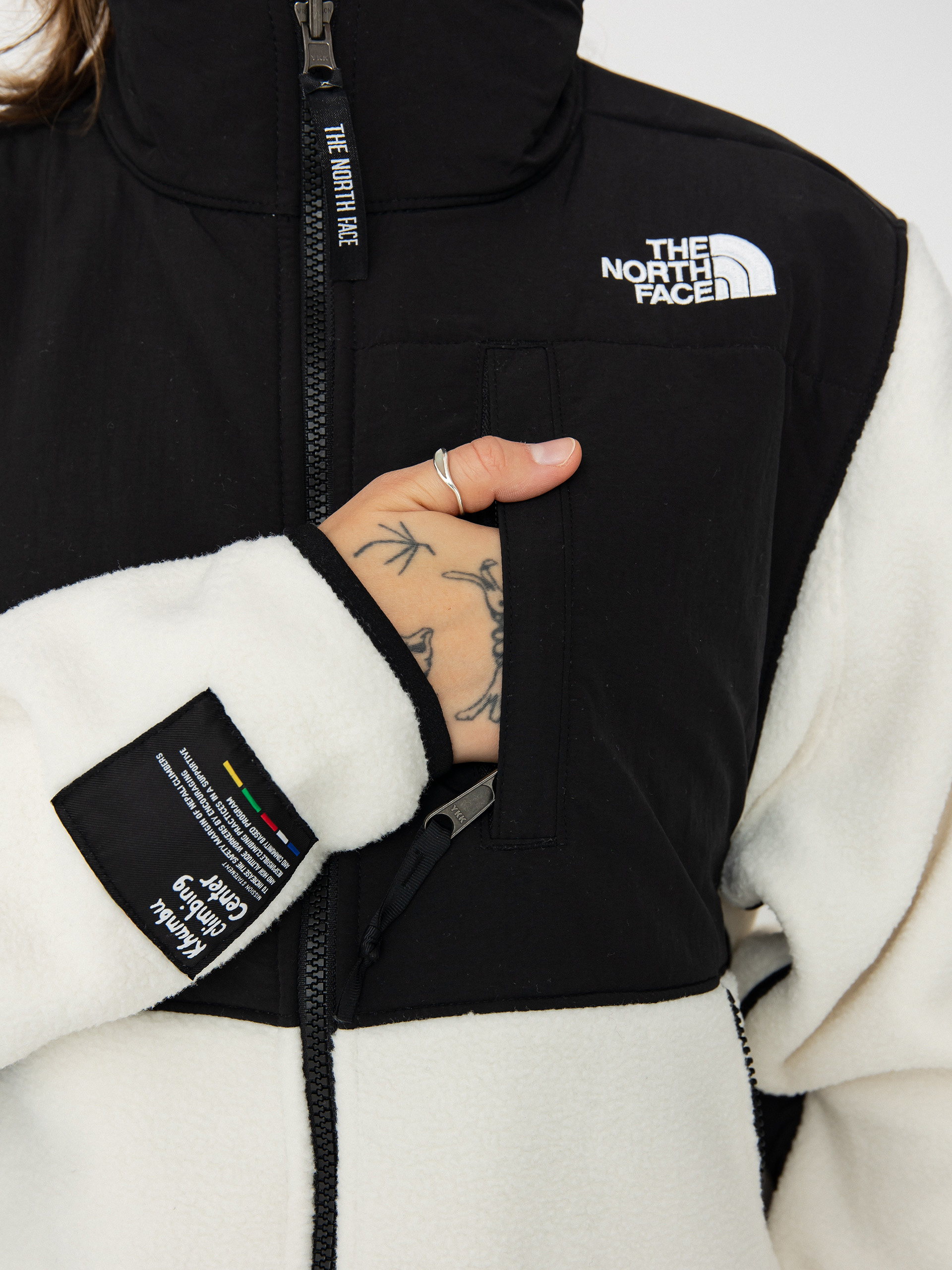 The North Face Retro Denali Wmn Jacket (white dune/tnf black tn)