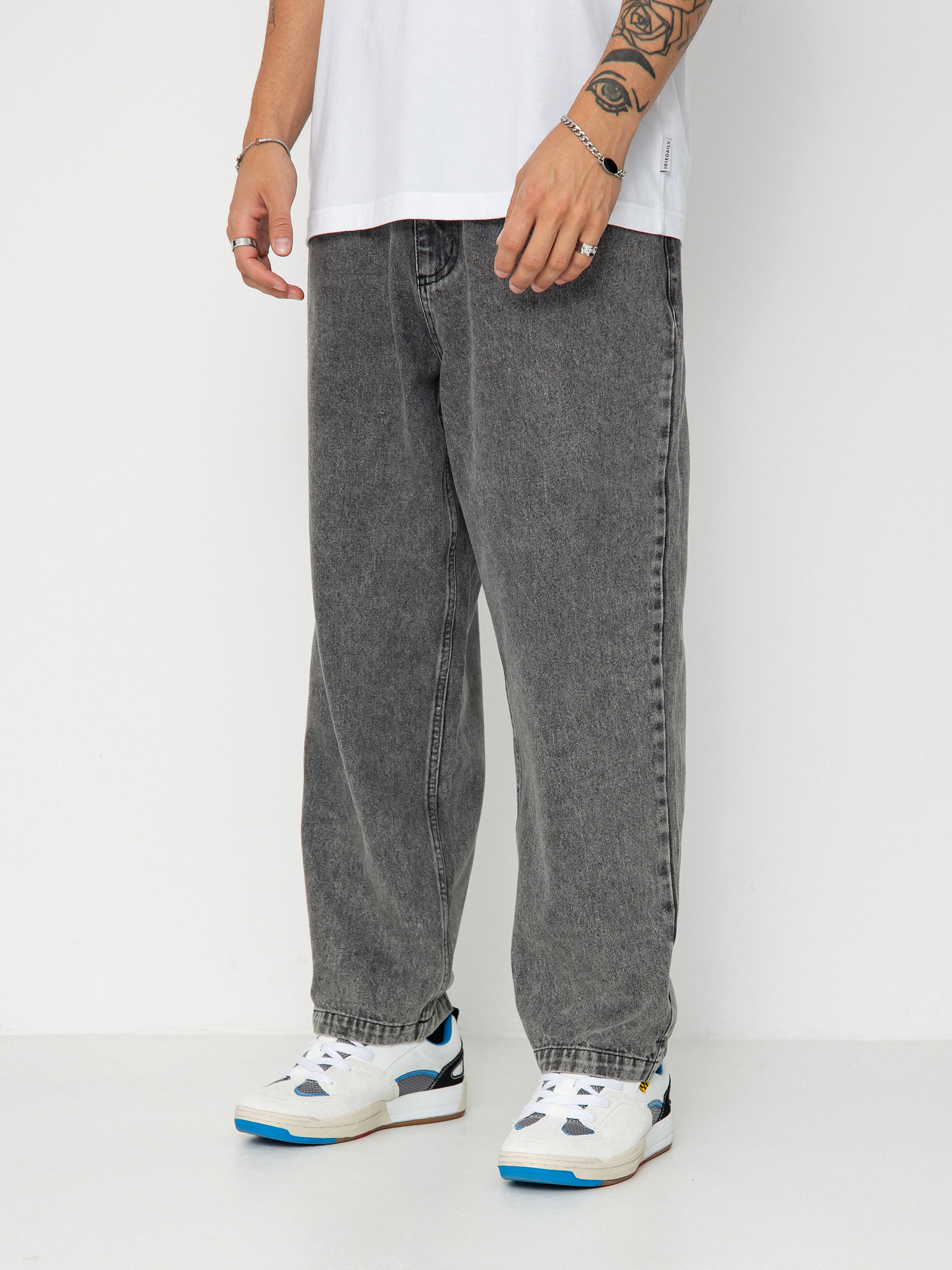 Santa Cruz Big Pants Pants (black acid wash)