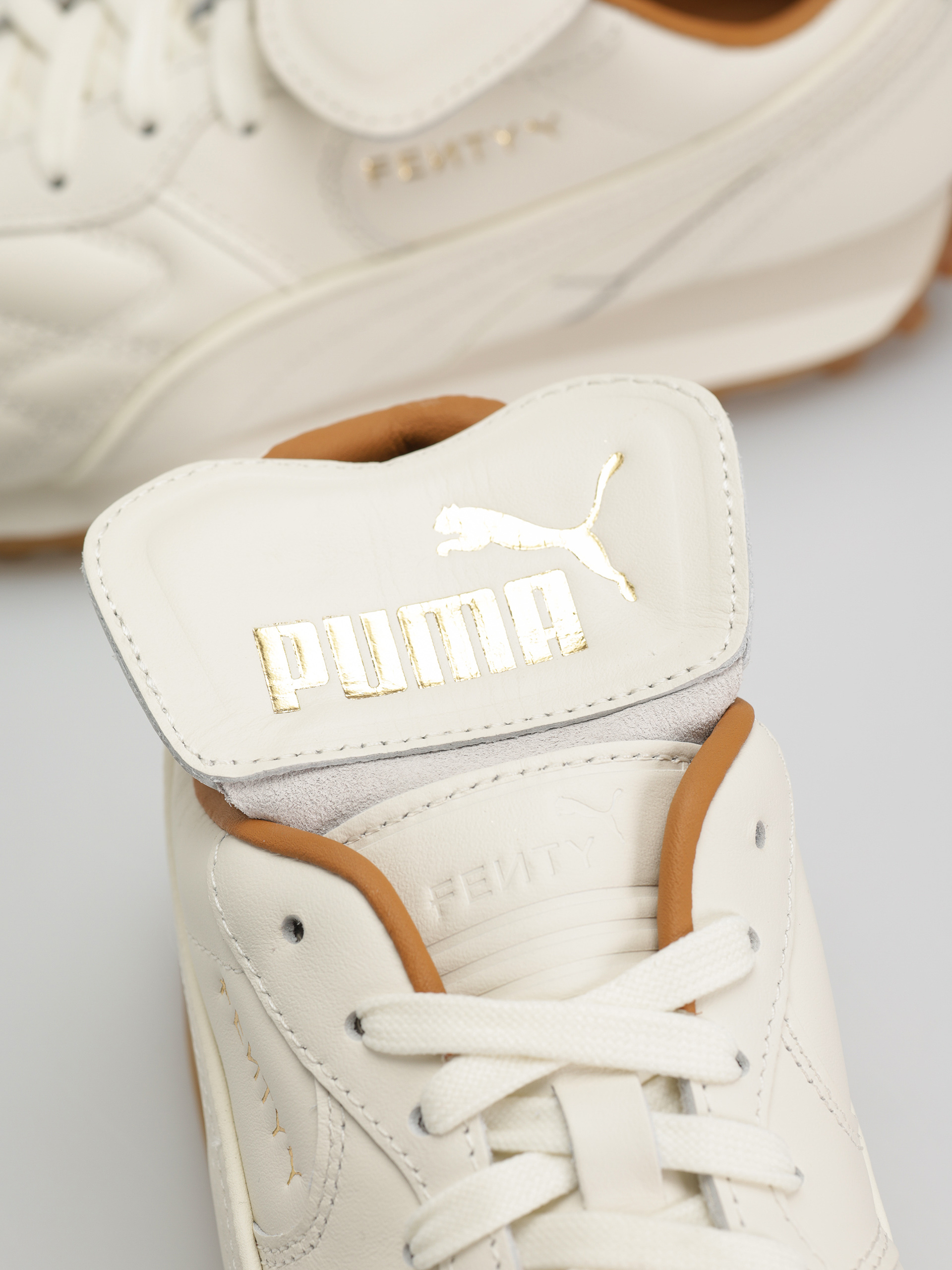 Puma X Fenty Avanti VL Shoes (warm white)