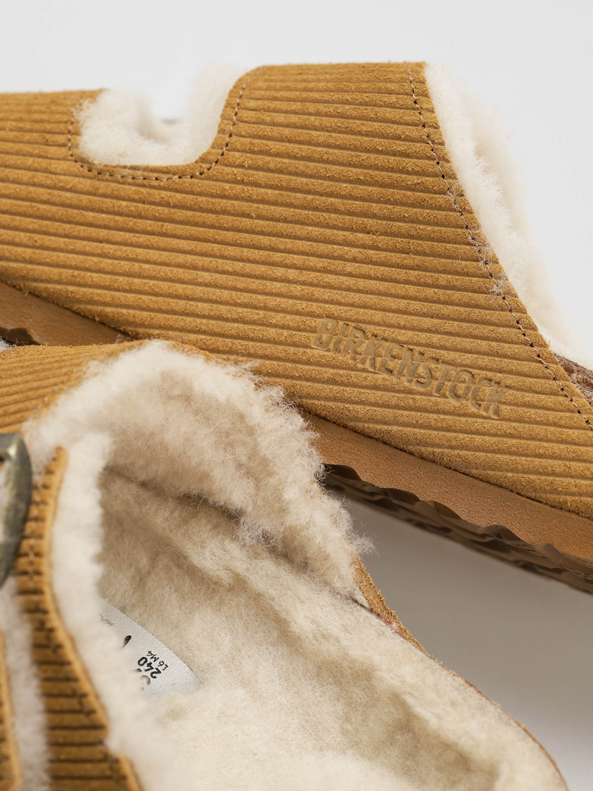 Birkenstock Arizona Fell Suede Leather Fur Narrow Wmn Flip Flops (corduroy cork brown)