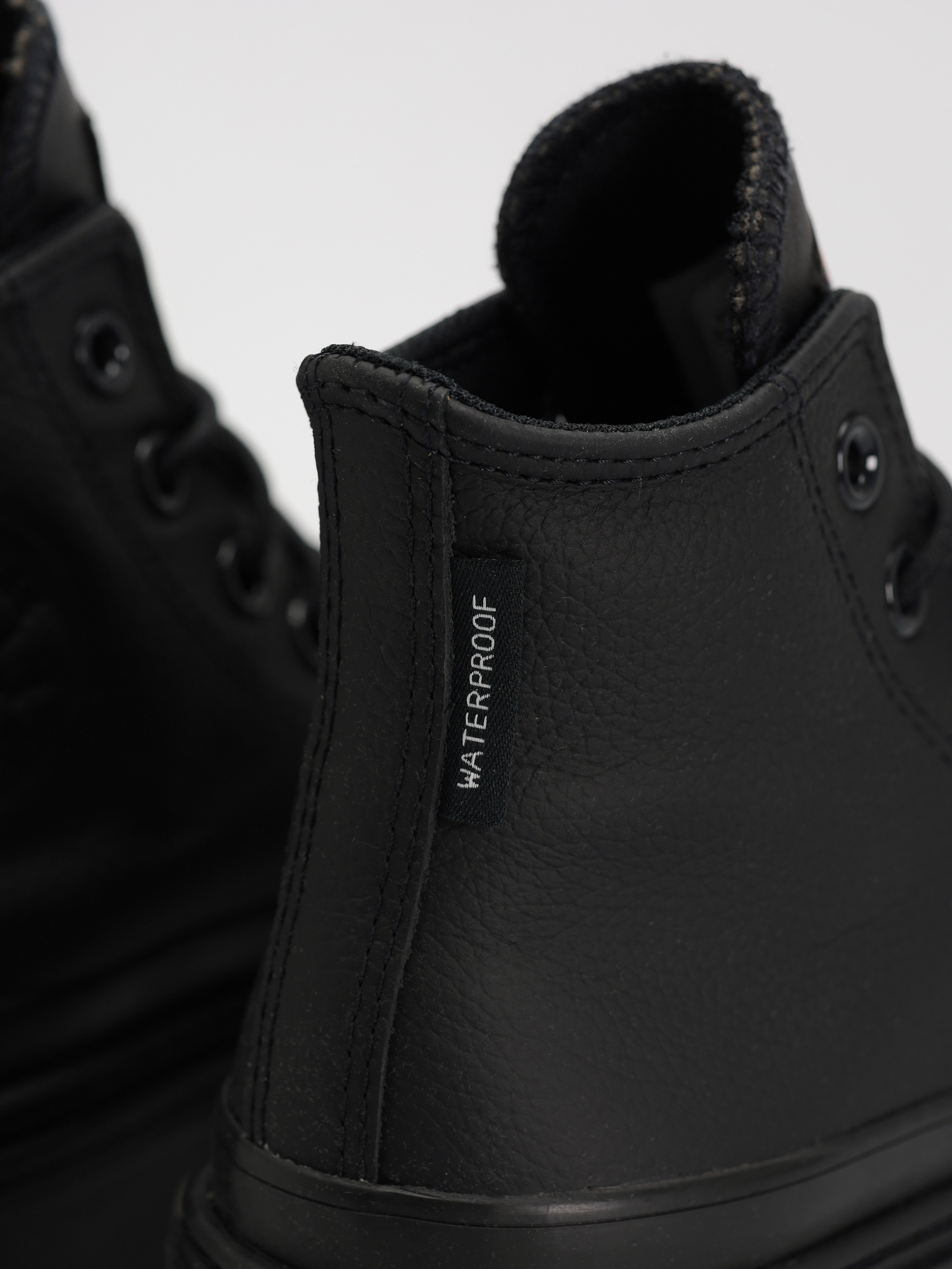 Converse Chuck Taylor All Star Lugged Heel Wmn Shoes (black)